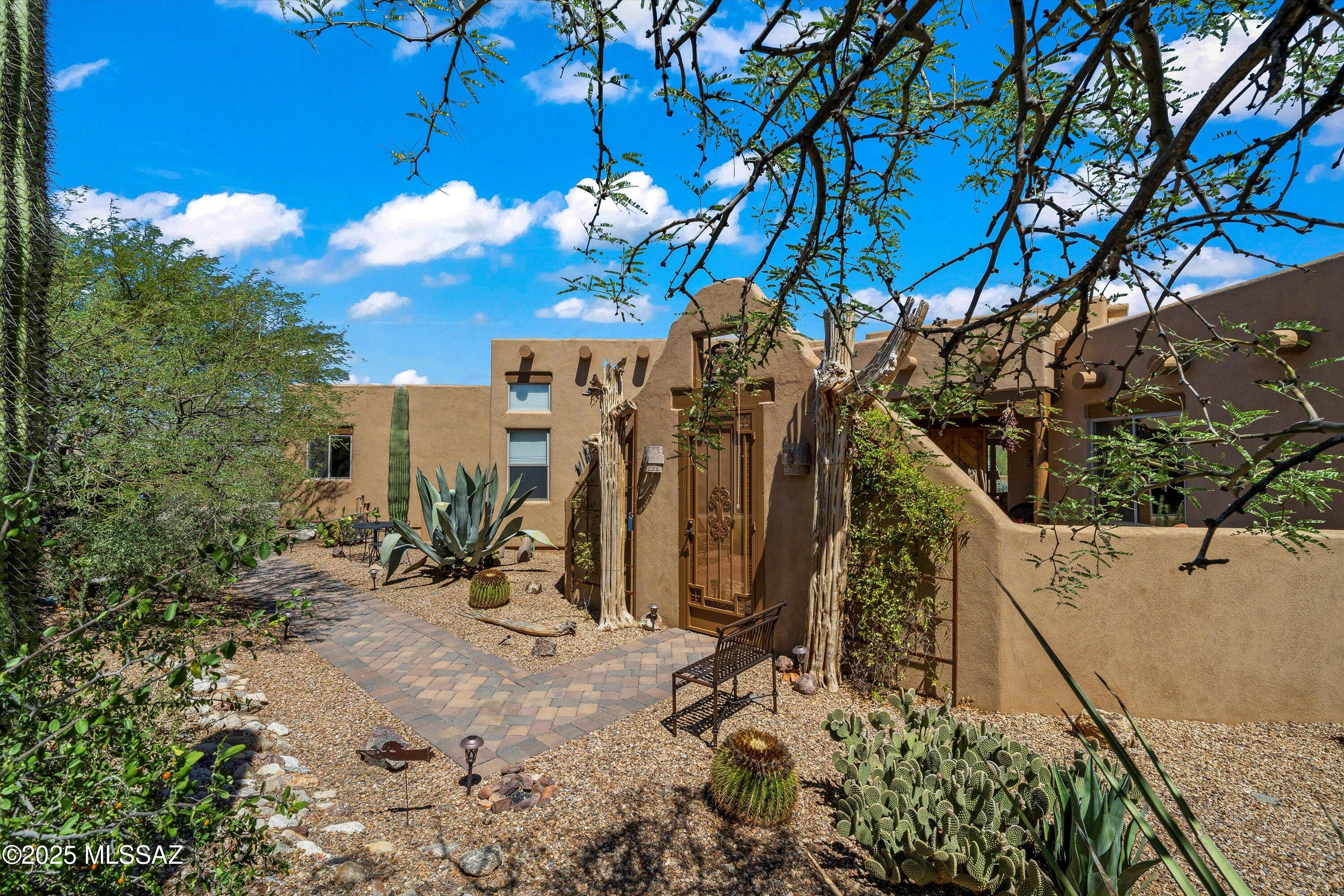Coyote Creek (1-395) - Residential
