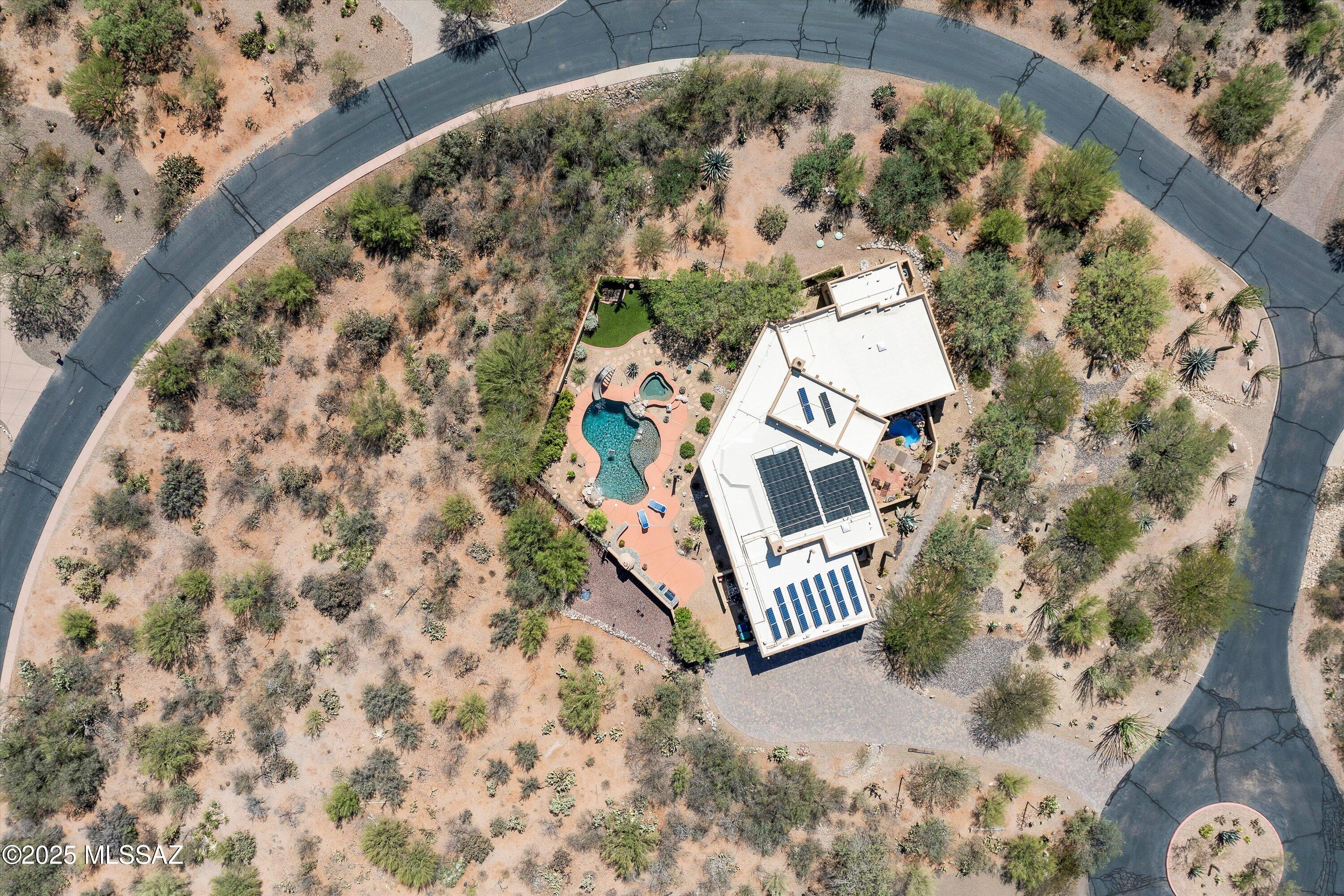 Coyote Creek (1-395) - Residential