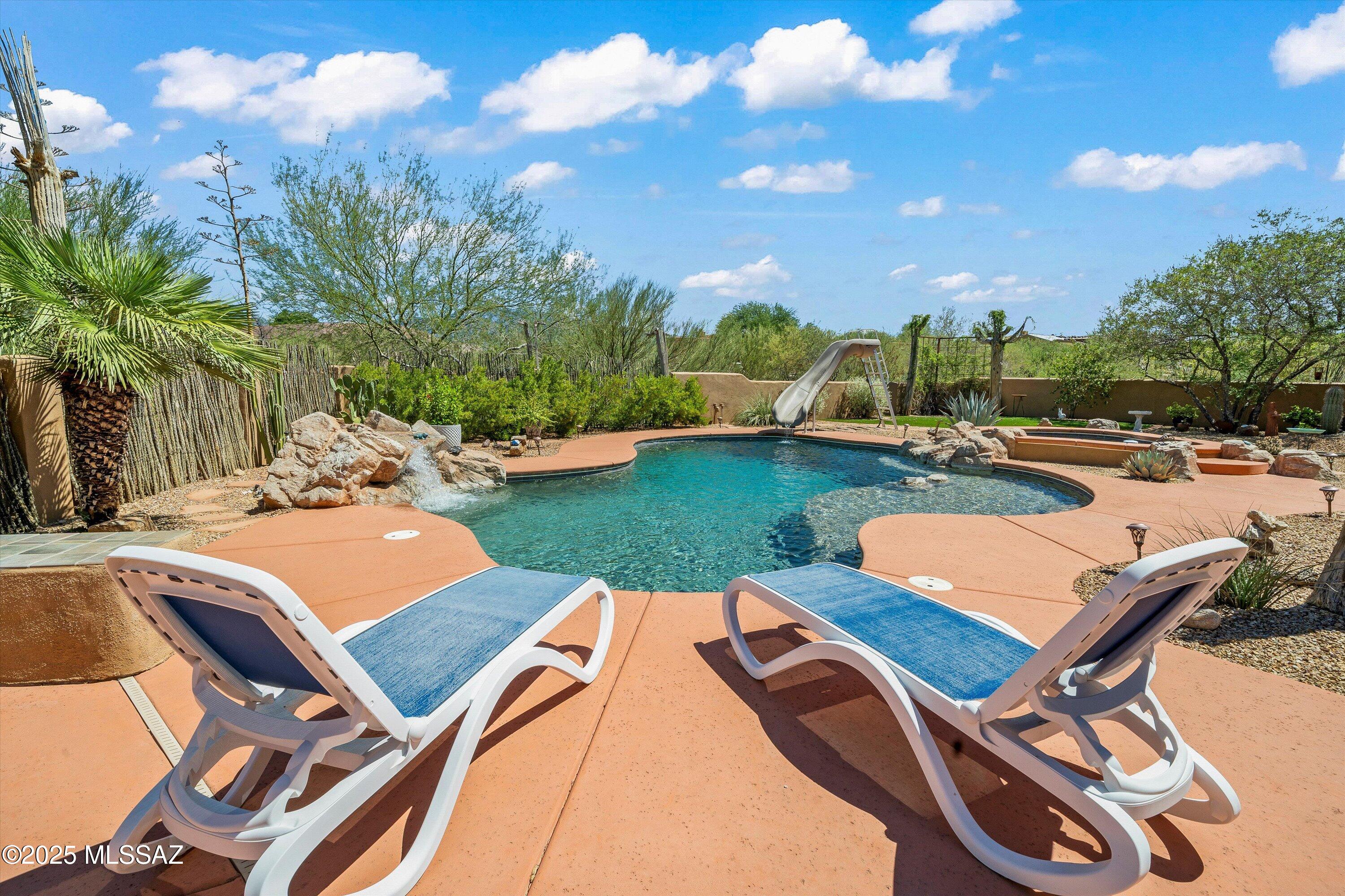 Coyote Creek (1-395) - Residential
