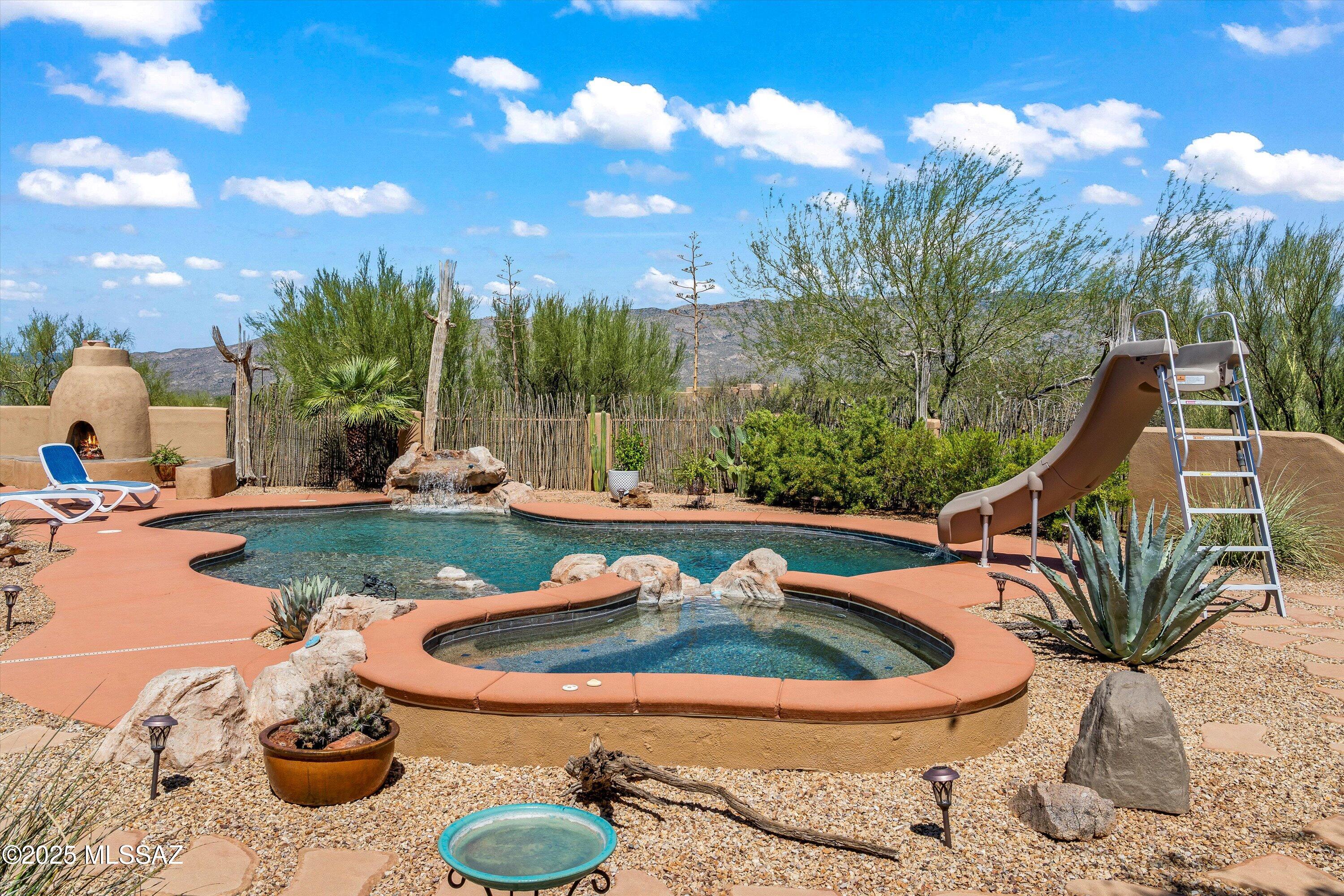Coyote Creek (1-395) - Residential