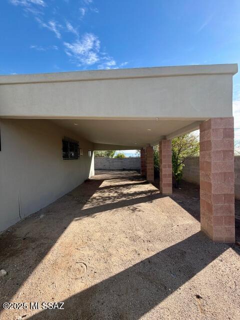 1633 S Camino Del Sierra