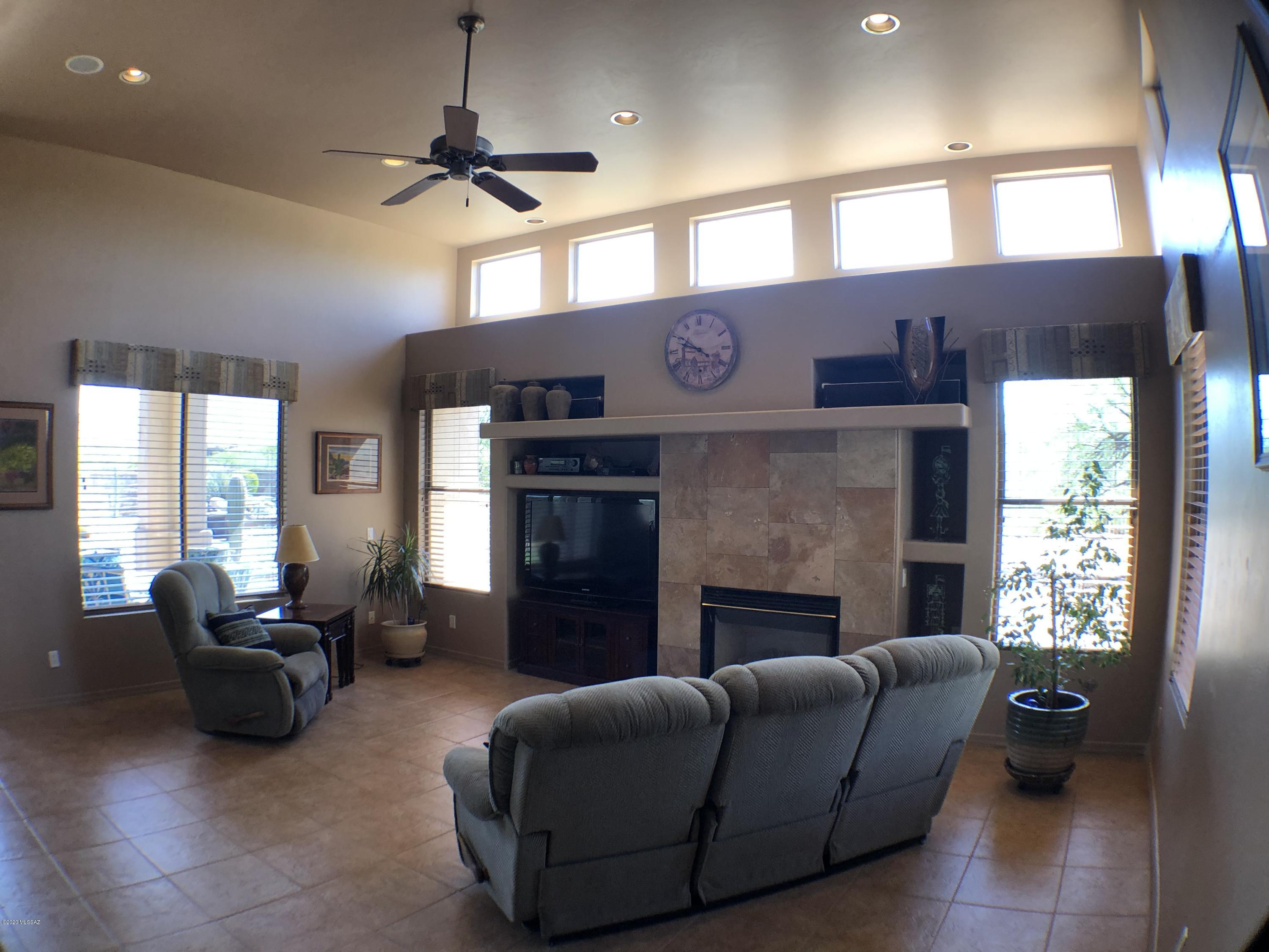 Coyote Creek (1-395) - Residential