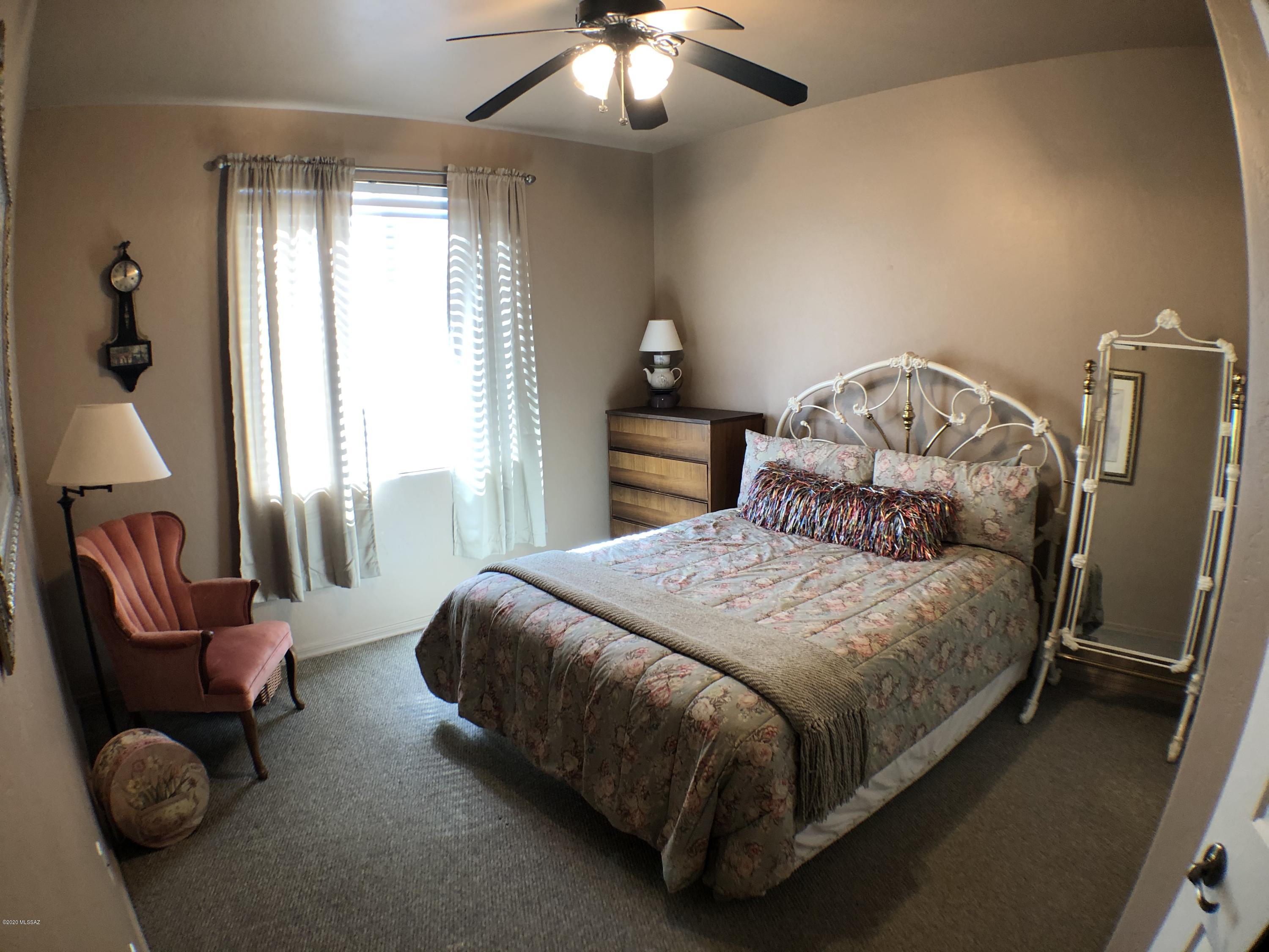 Coyote Creek (1-395) - Residential