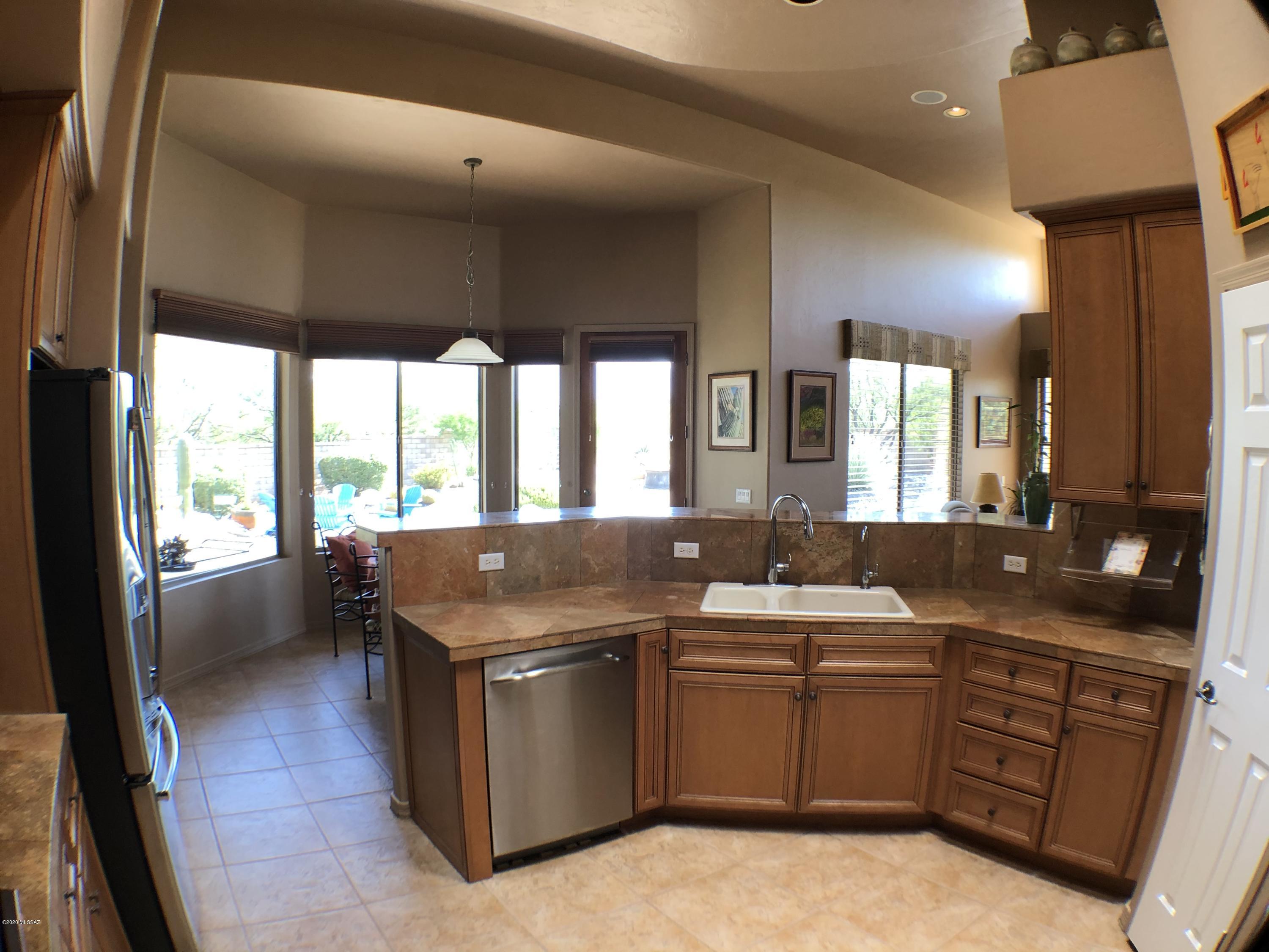 Coyote Creek (1-395) - Residential