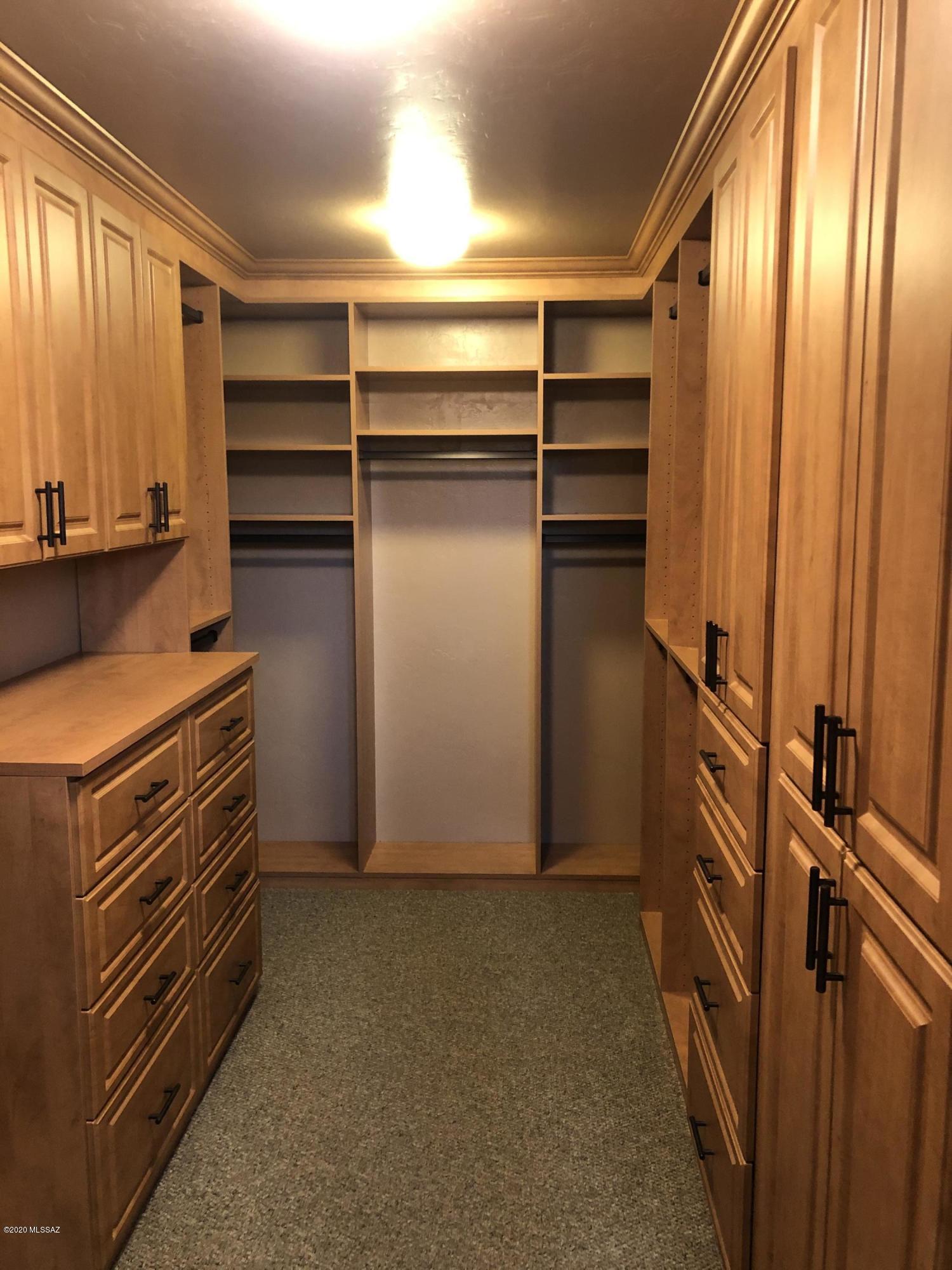 Coyote Creek (1-395) - Residential