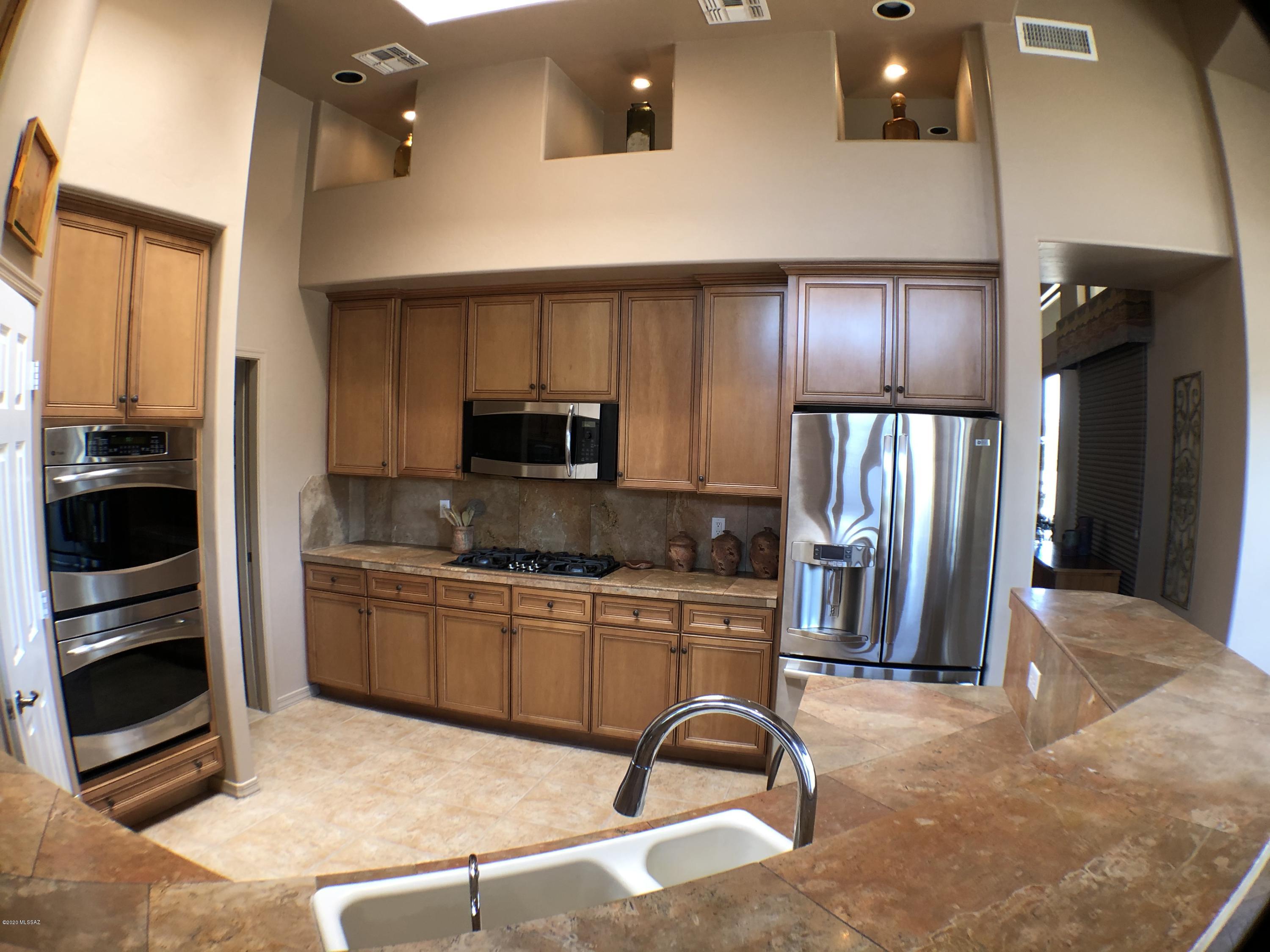 Coyote Creek (1-395) - Residential