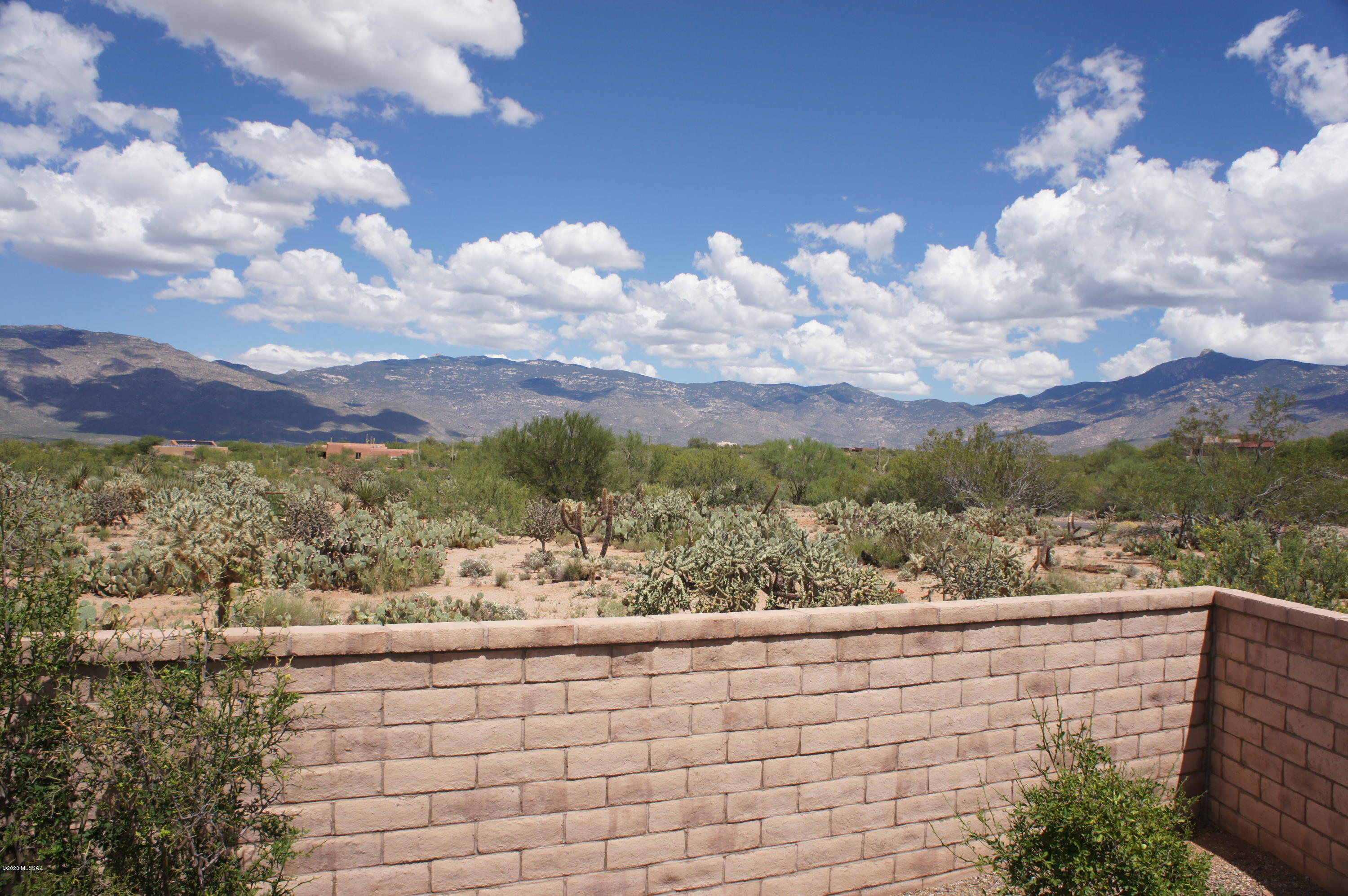Coyote Creek (1-395) - Residential