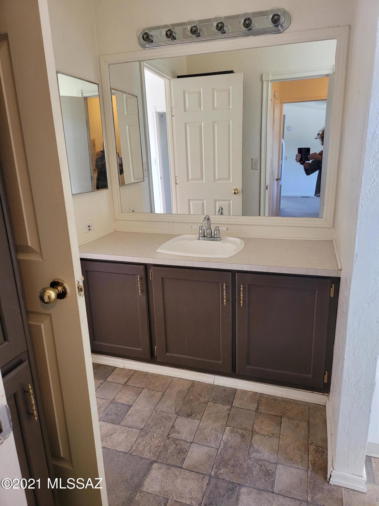 Honea Heights - Residential