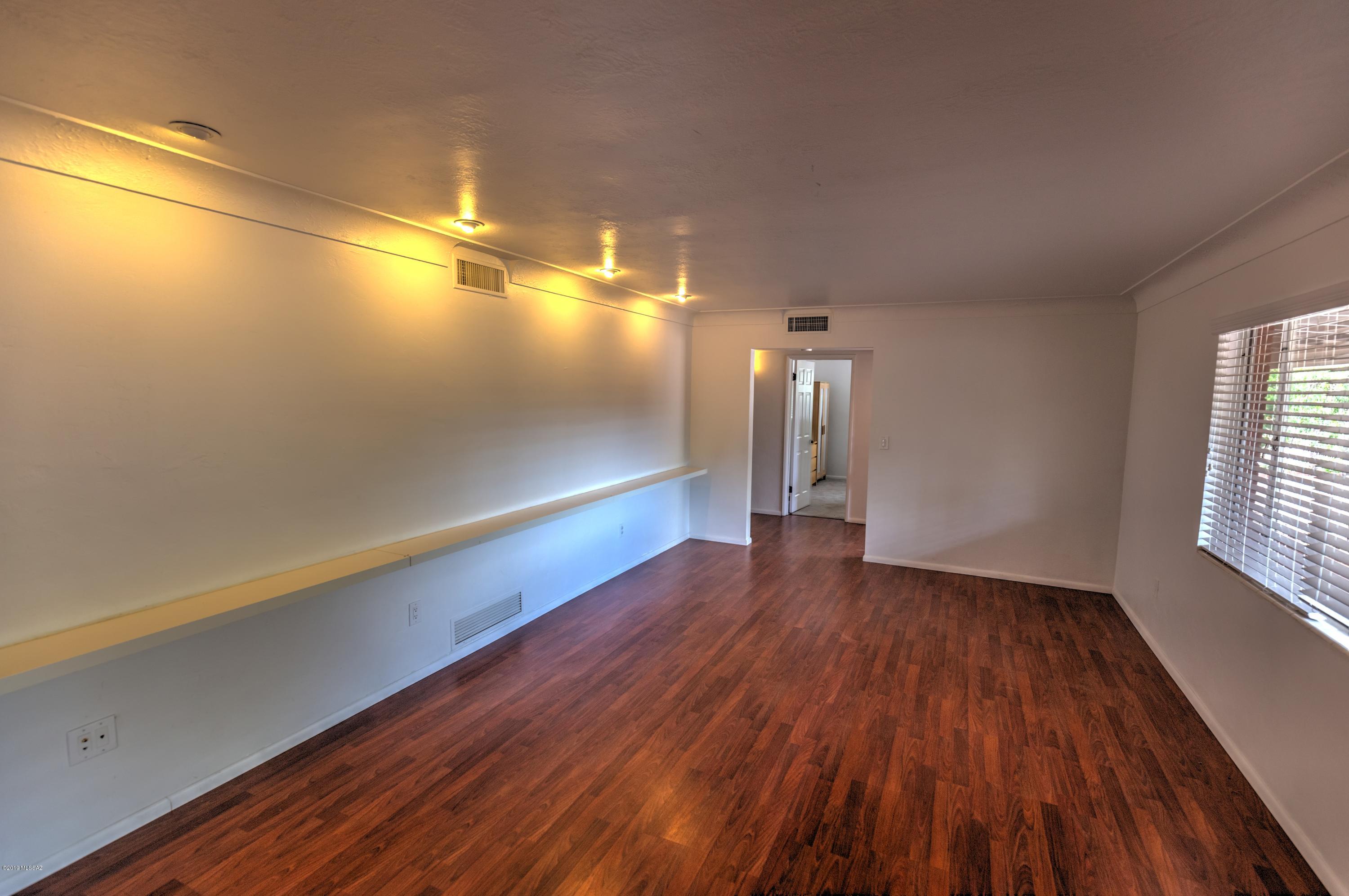Catalina Vista - Residential Lease