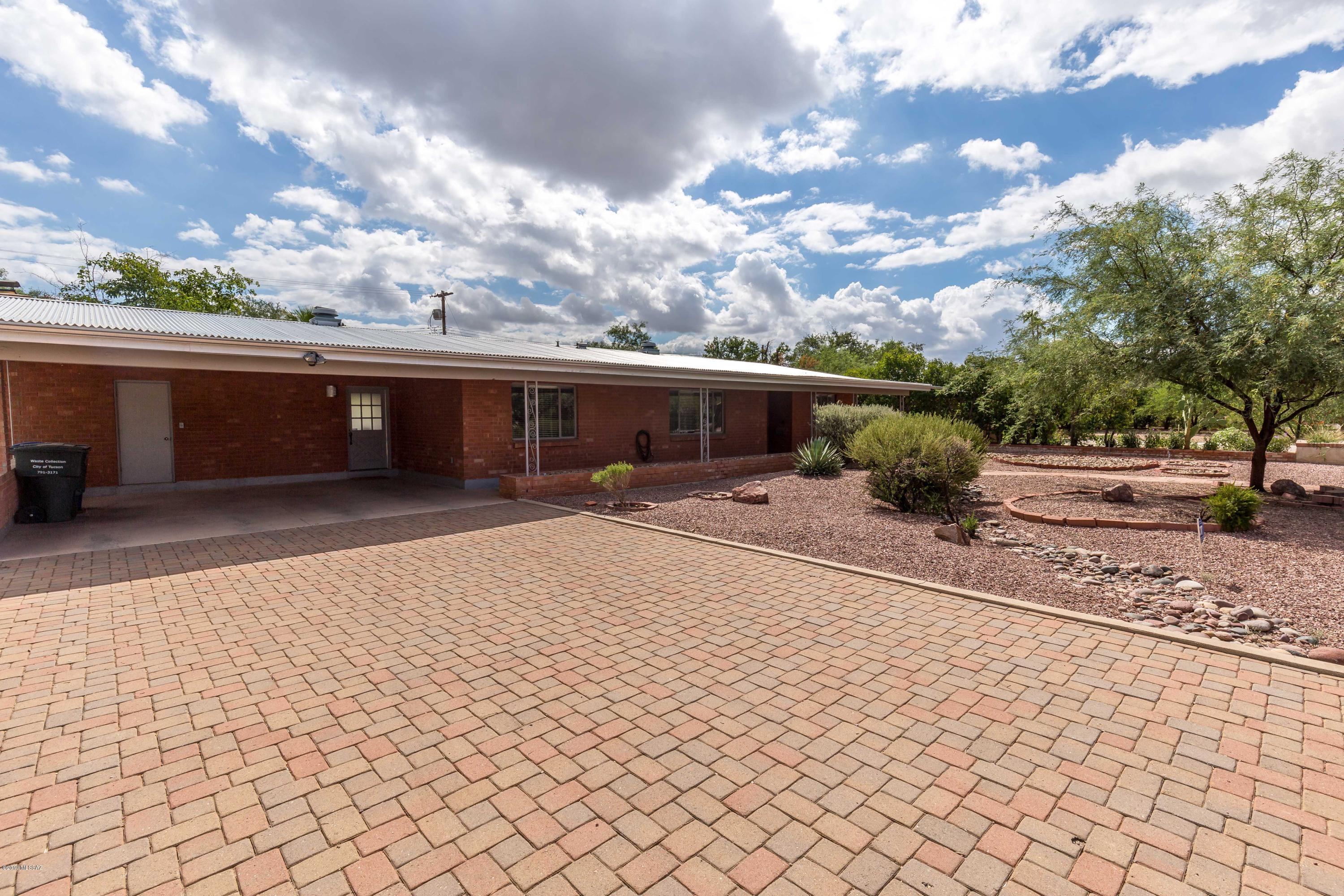 Catalina Vista - Residential Lease