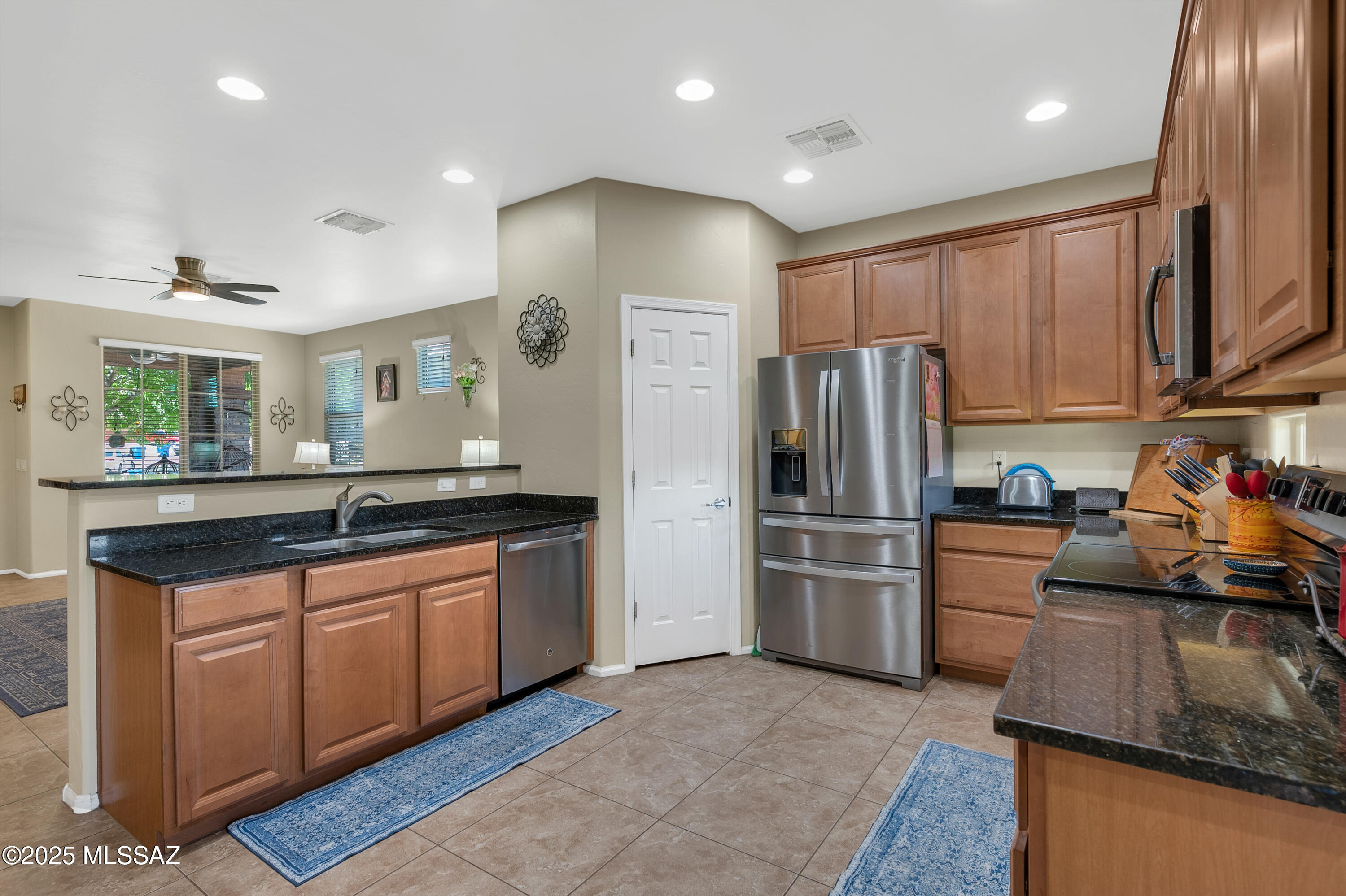 10468 S Cutting Horse Drive