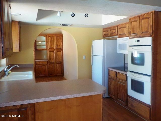 Sabino Vista West (1-83) - Residential Lease