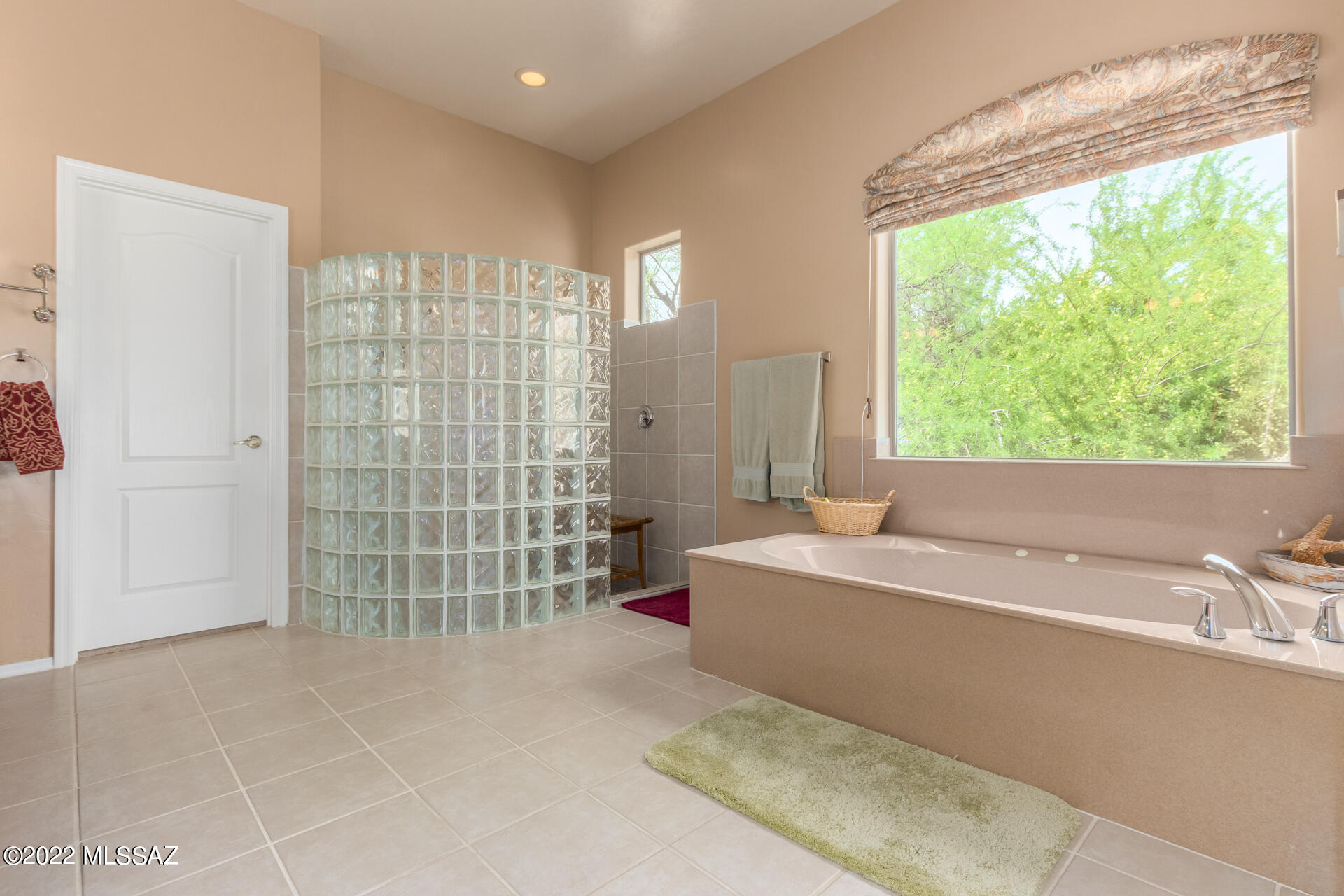 Coronado Vistas (1-22) - Residential