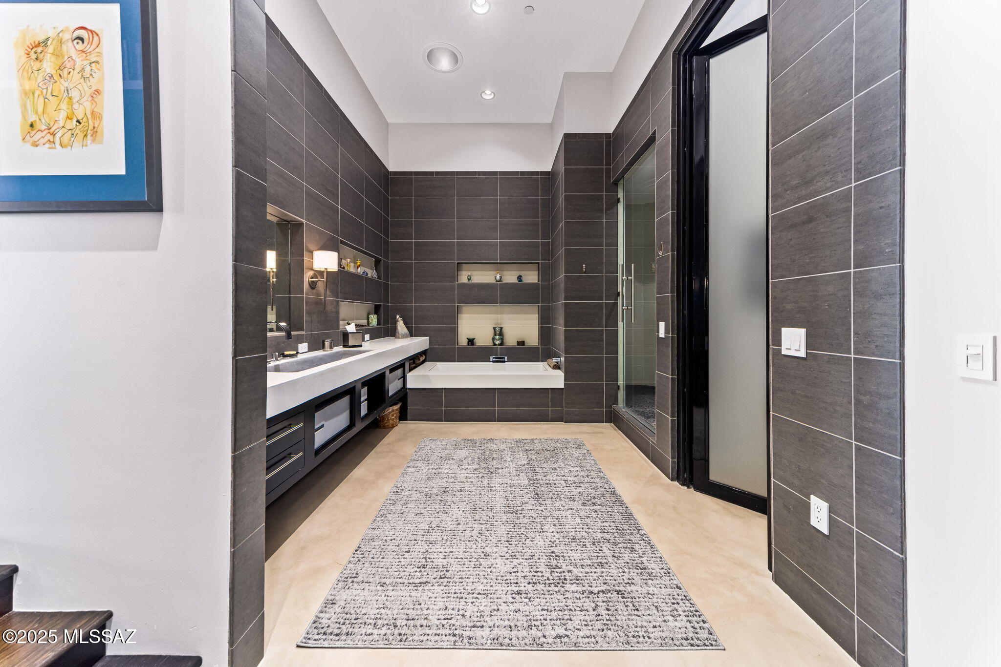44 East Broadway - Residential