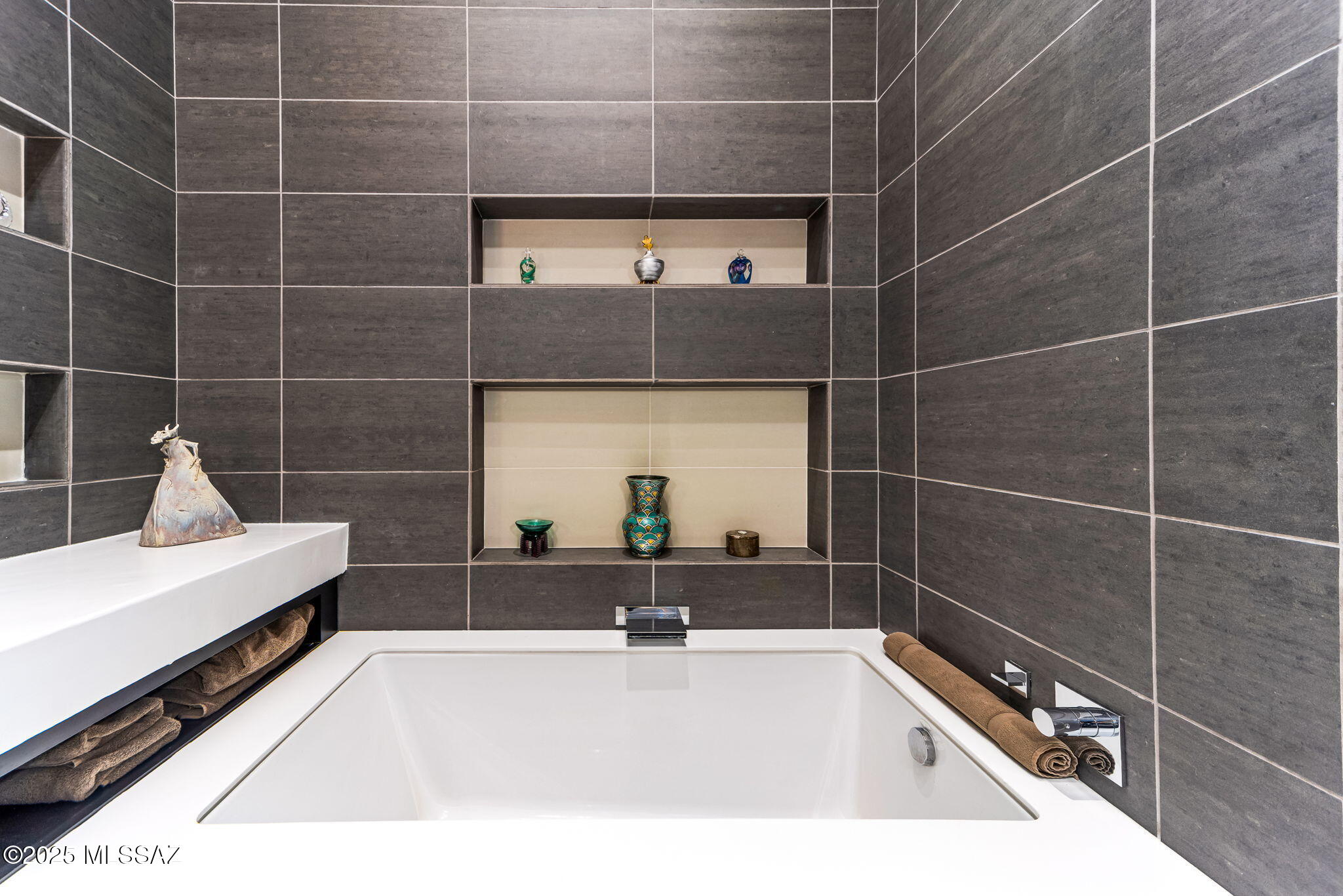 44 East Broadway - Residential