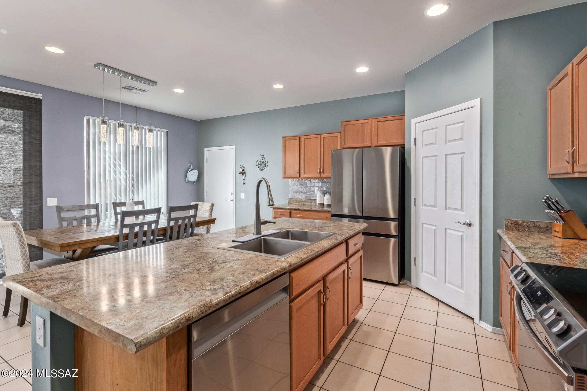 Sierra Morado Unit 4 - Residential
