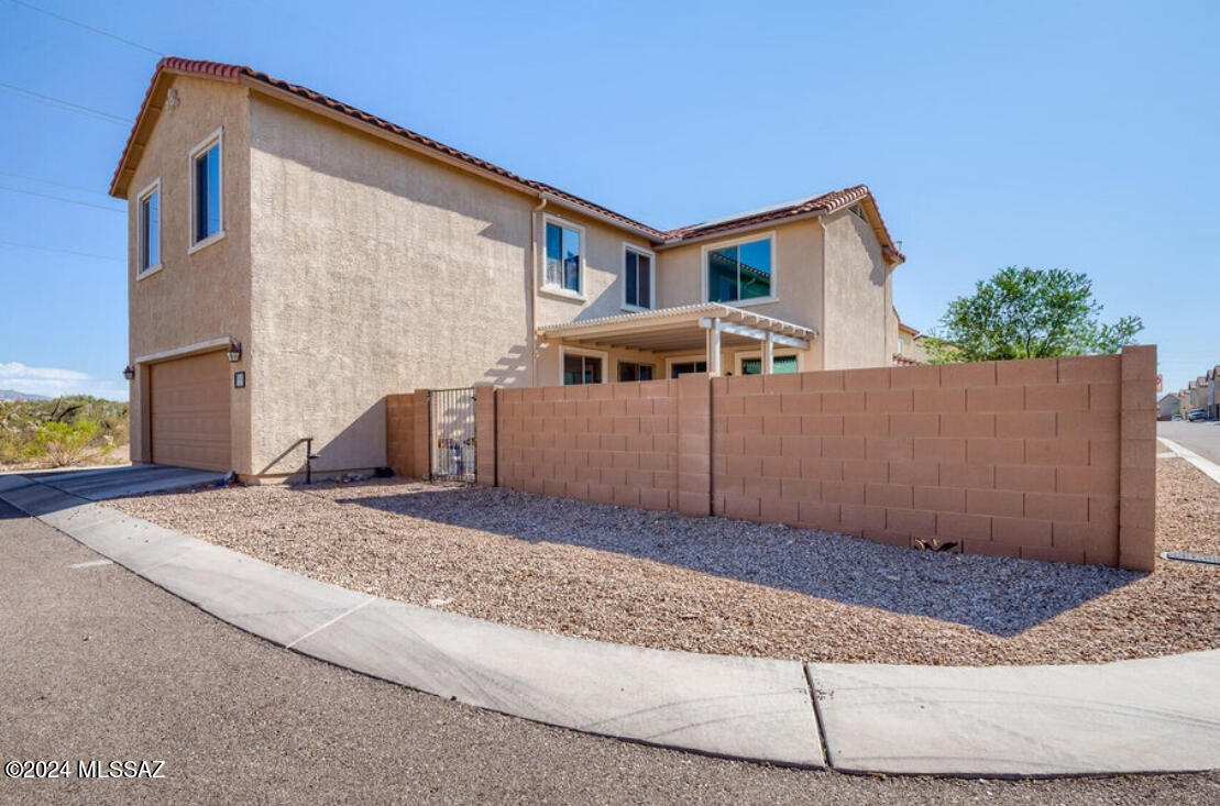 Sierra Morado Unit 4 - Residential