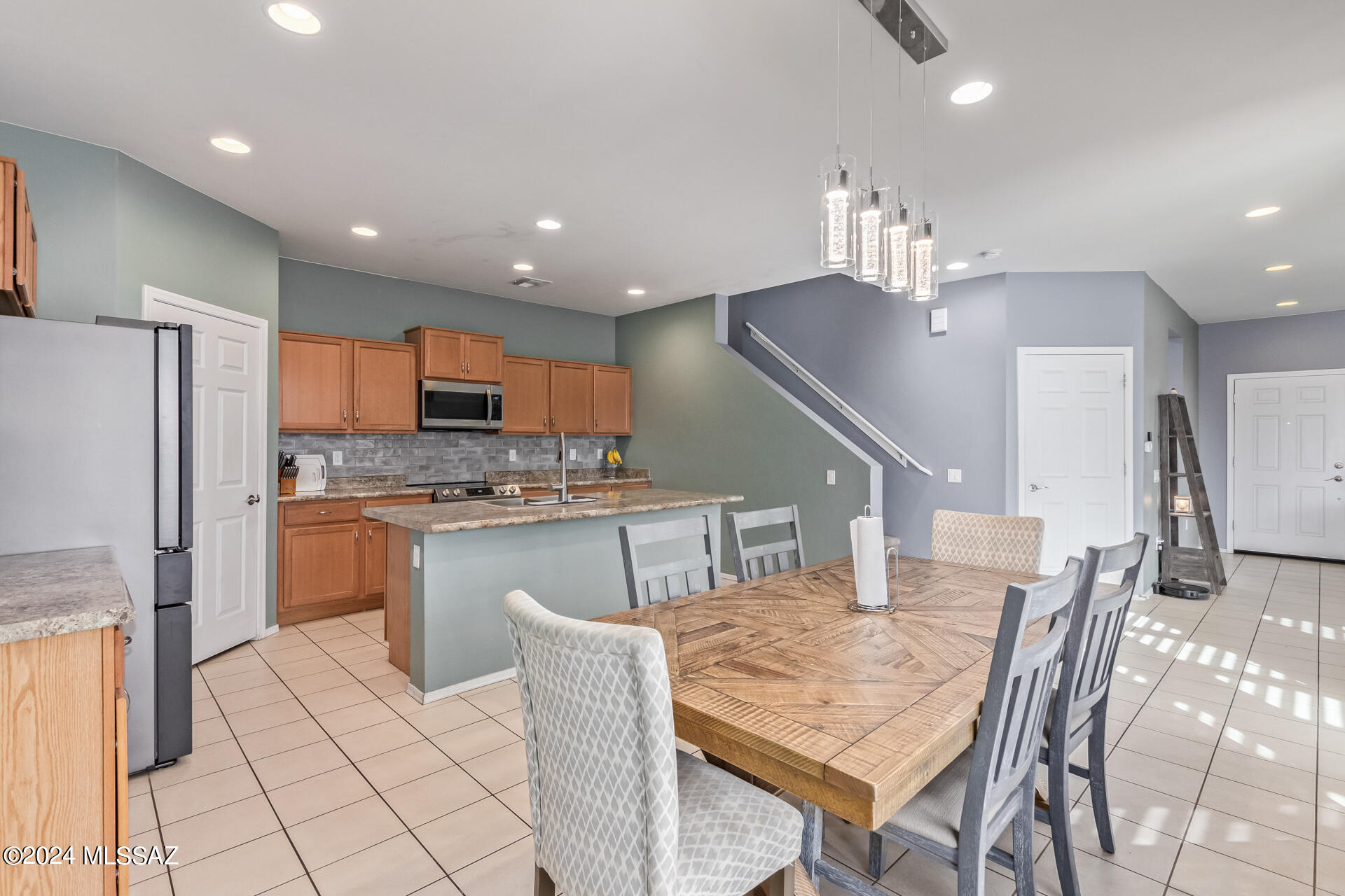 Sierra Morado Unit 4 - Residential