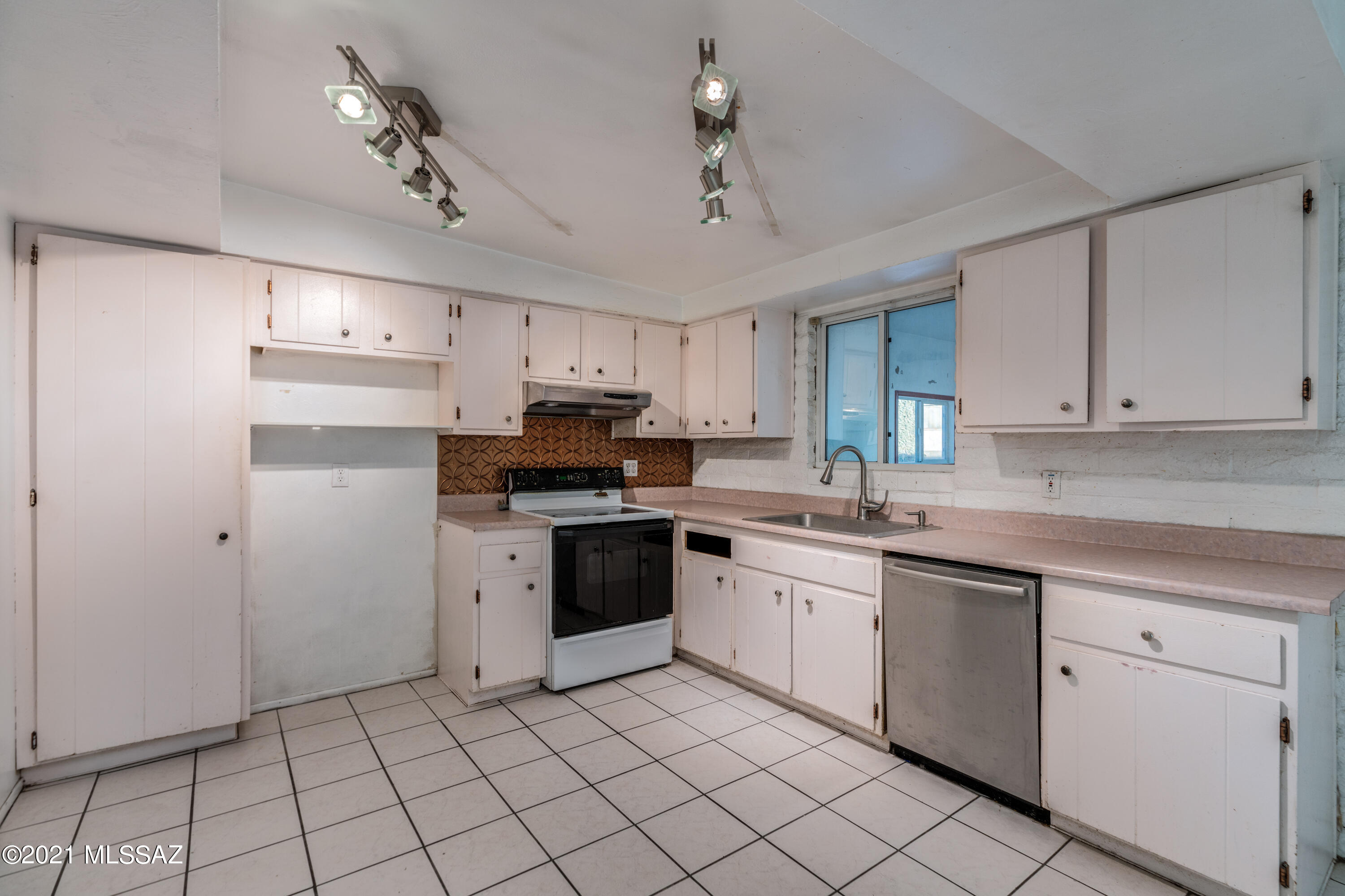 Rolling Ridge (32-75) - Residential
