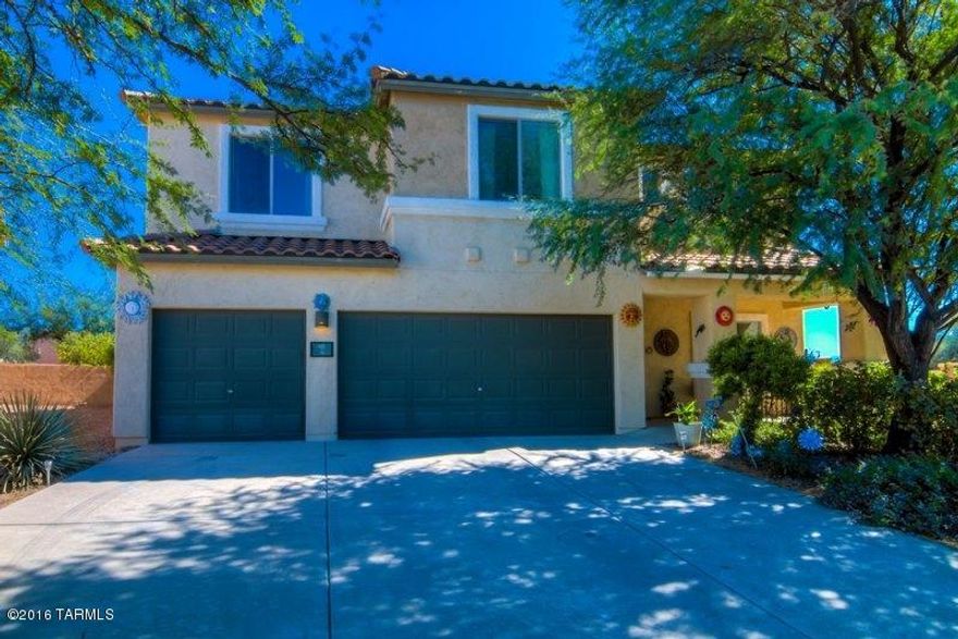 Immaculately cared for and updated home on one of the best lots in Rancho Sahuarita! New 18” tile throughout entire downstairs. Remodeled kitchen with granite counters, glass tile backsplash with accent lighting, Stainless Steel Gas oven/Stove, microwave, & dishwasher. Upgraded pendant lights & recessed lighting in kitchen. Bright, open floor plan with 9’ ceilings & lots of living space! New dual pane energy efficient windows with lifetime warranty! Great floor plan with one bedroom & bathroom downstairs. Located on the largest & most private lot in the neighborhood! .31 acres with wash to the rear & drainage area to one side! Covered patio spans the entire rear of the house! Tranquil, park like backyard with extended patio, gazebo, lots of vegetation including lemon, lime, & orange tr Large basketball court. Plenty of room for a pool! All bedrooms have walk in closets! Loft area upstairs with mountain views! Huge master bedroom with large walk in closets, garden tub, separate shower, and dual executive height vanity in master bath. Dual vanity in upstairs guest bathroom. Ceiling fans in all guest bedrooms. Fire suppression sprinkler system, huge safety benefit and insurance savings! Oven is plumbed for gas or electric.
Zoned AC/Heat. Amenity filled community features a club house, gym, several playgrounds and community pools.