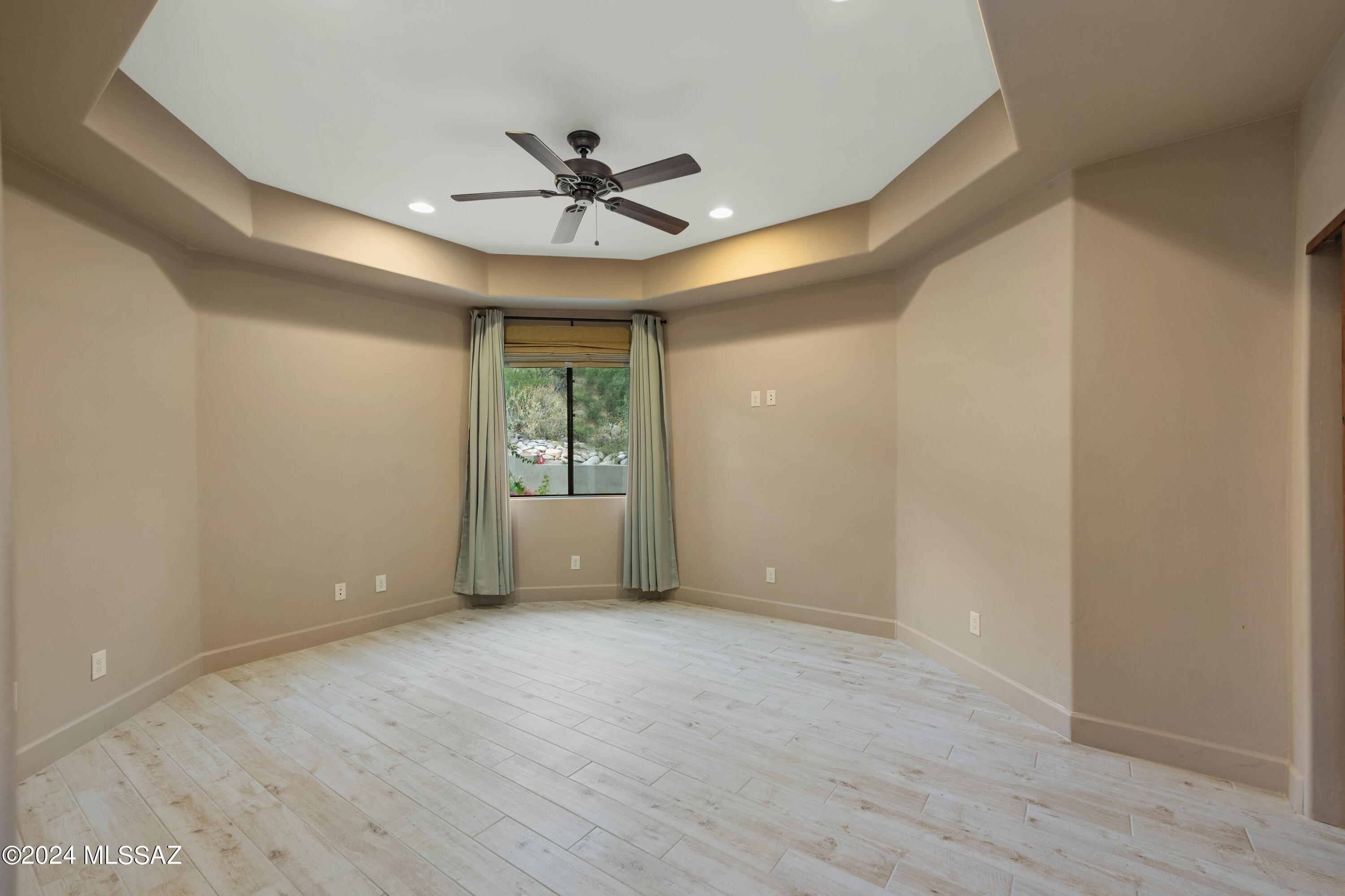 Alta Vista Village II (1-28) - Residential