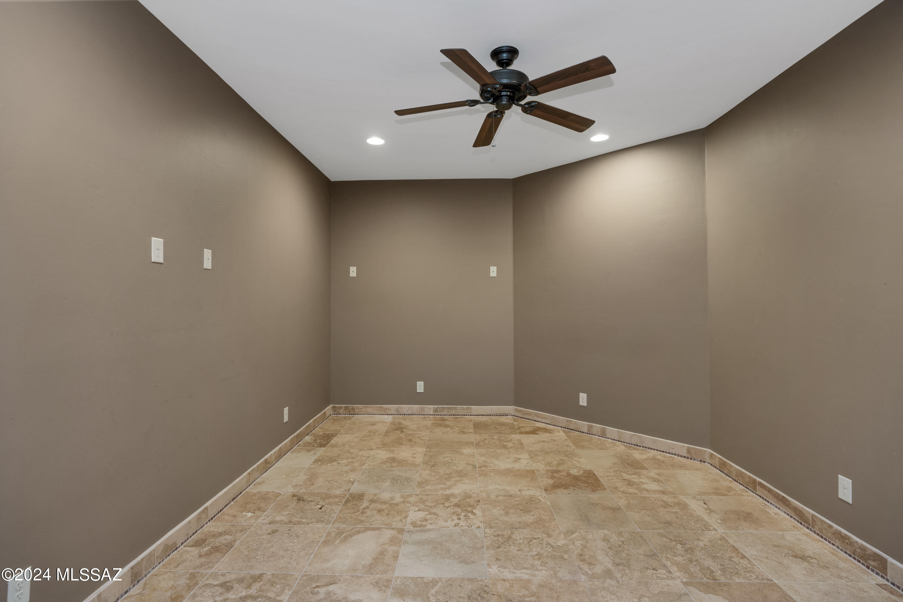 Alta Vista Village II (1-28) - Residential