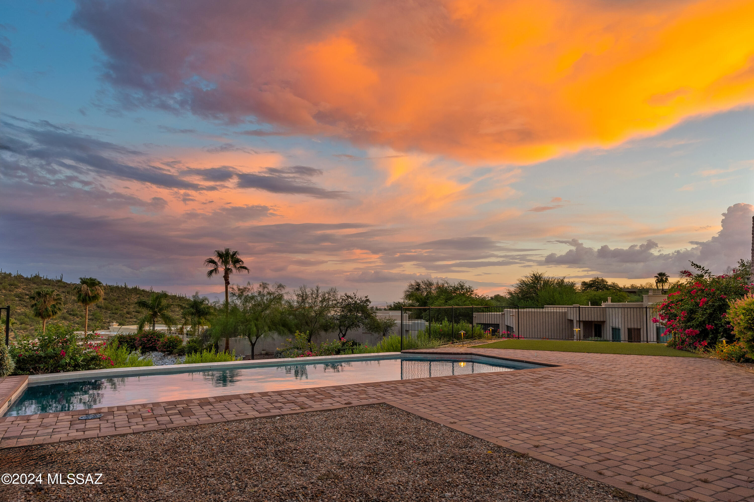 Alta Vista Village II (1-28) - Residential
