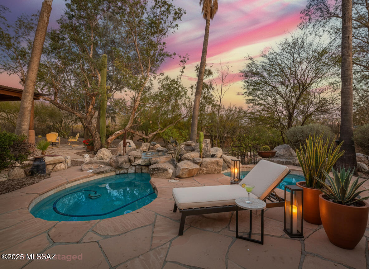 Saguaro Shadows (1-24) - Residential