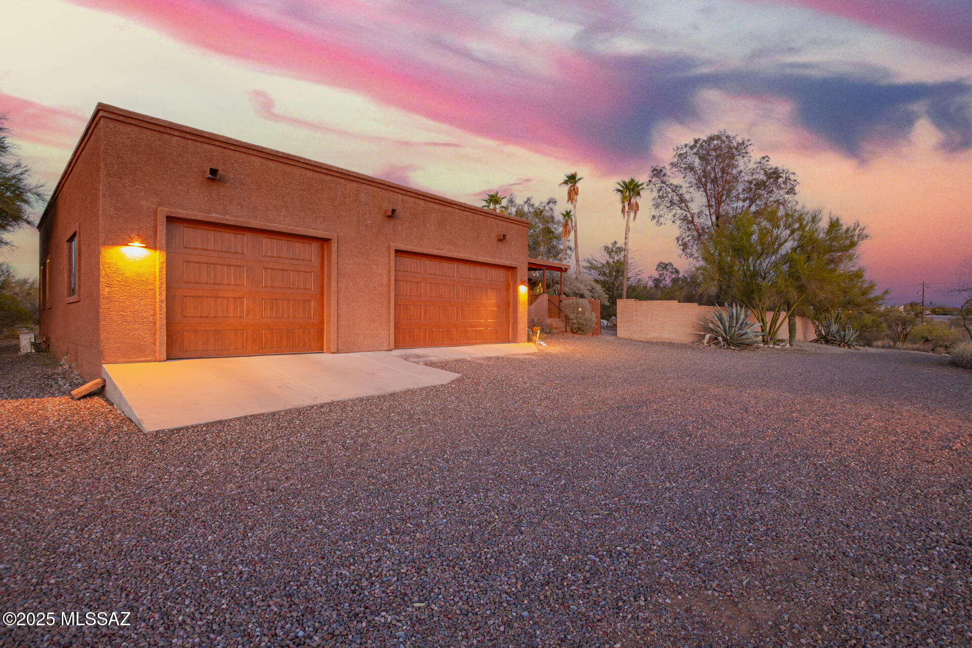 Saguaro Shadows (1-24) - Residential