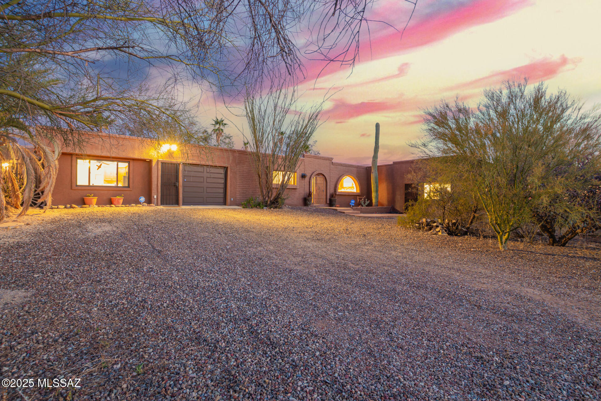 Saguaro Shadows (1-24) - Residential