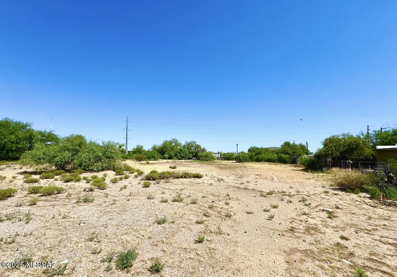 El Rio Acres - Land
