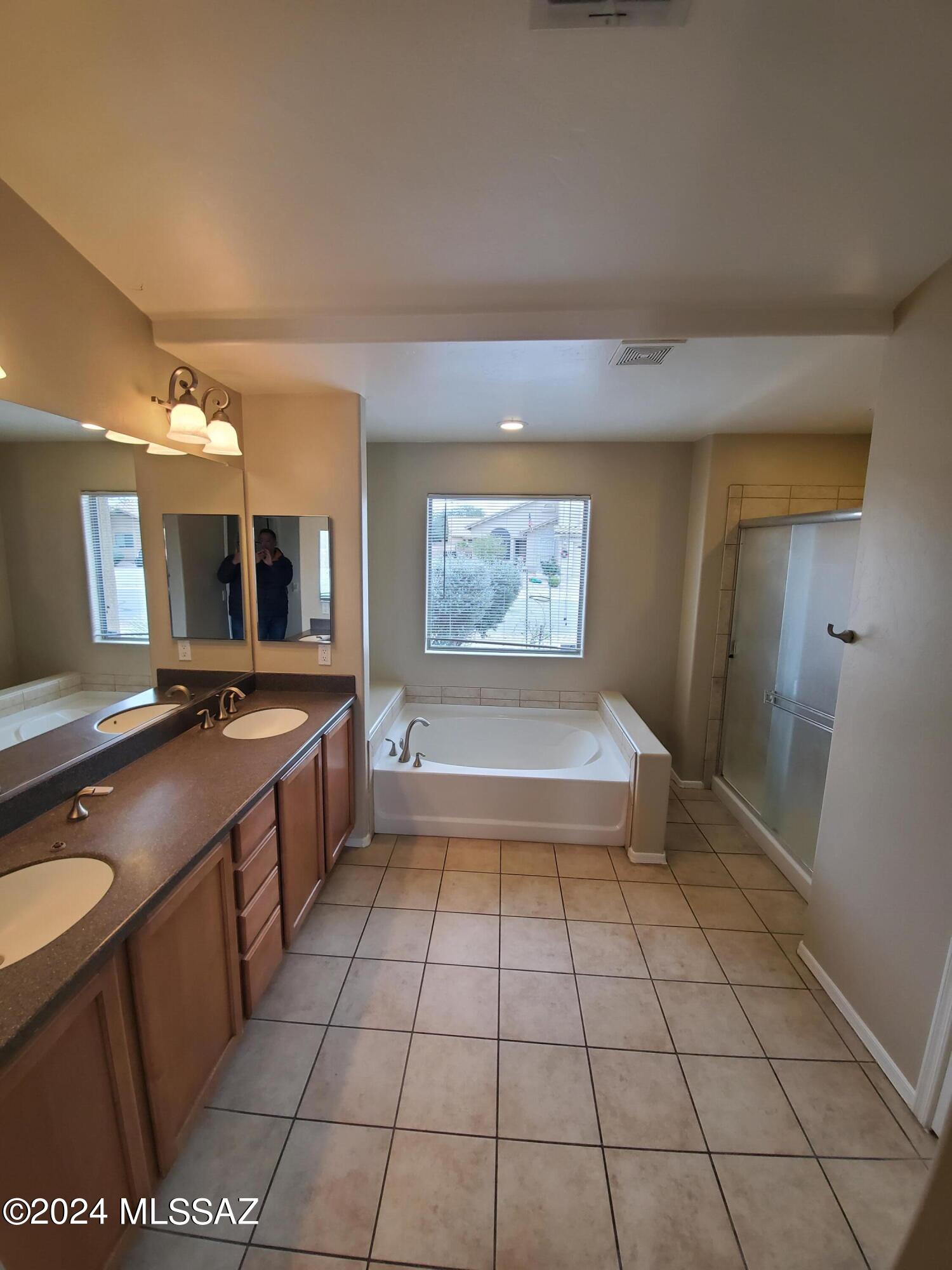 Empire Vista (1-153) - Residential