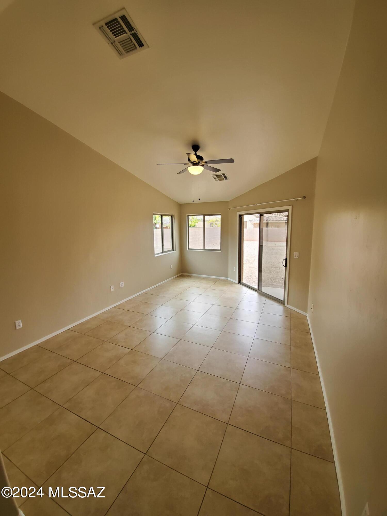 Empire Vista (1-153) - Residential