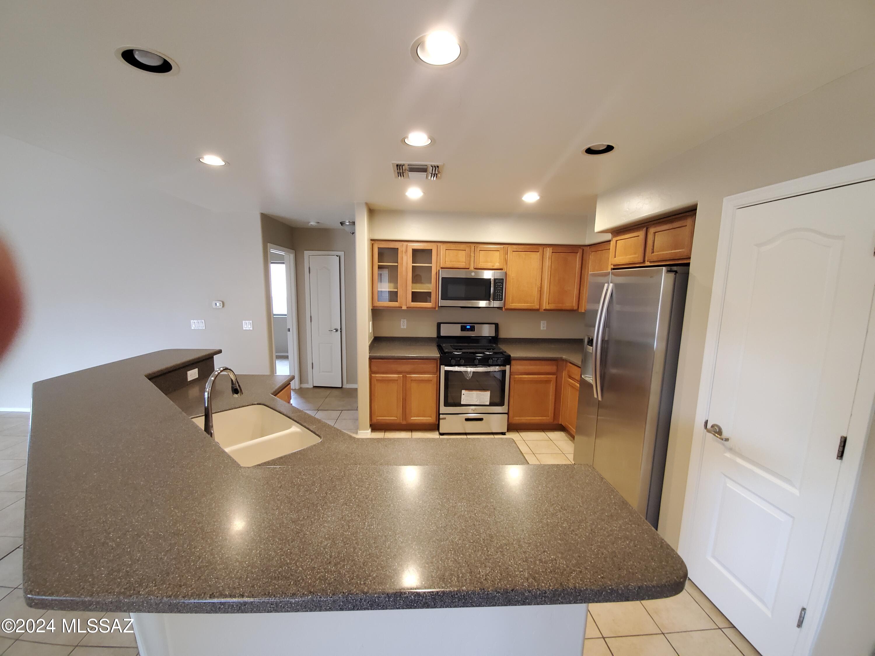 Empire Vista (1-153) - Residential