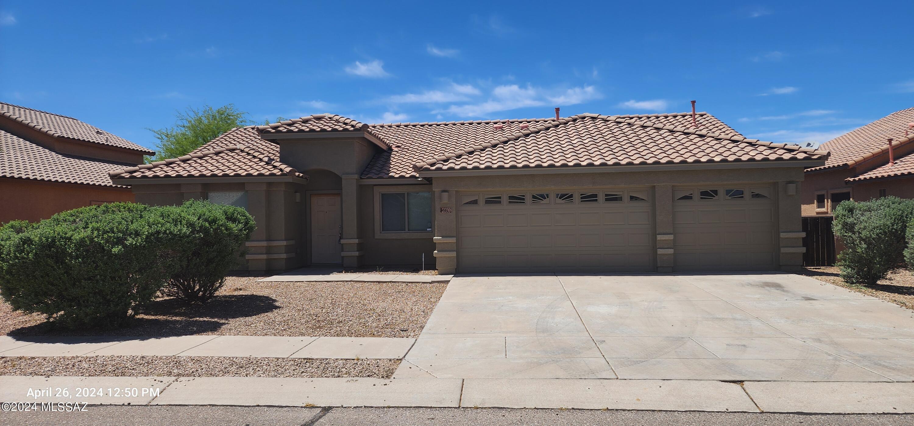 Empire Vista (1-153) - Residential