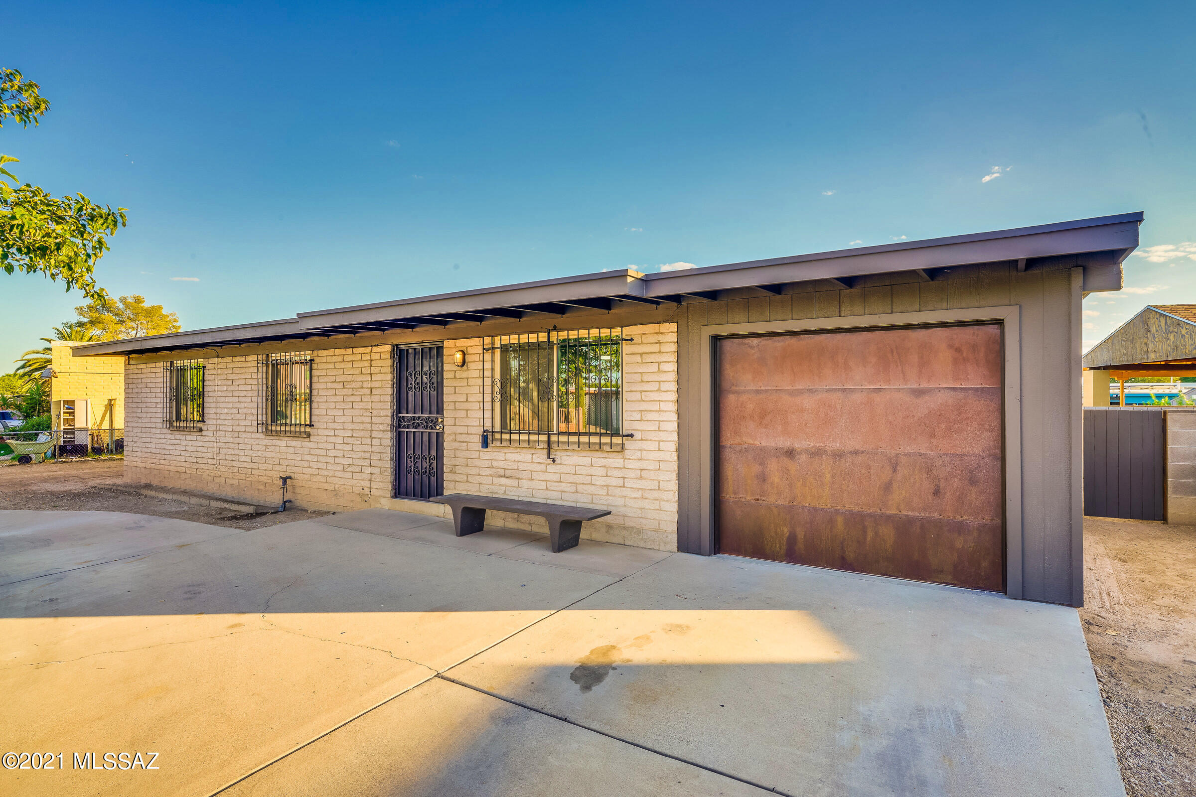 Bravo 1 (1-127) - Residential