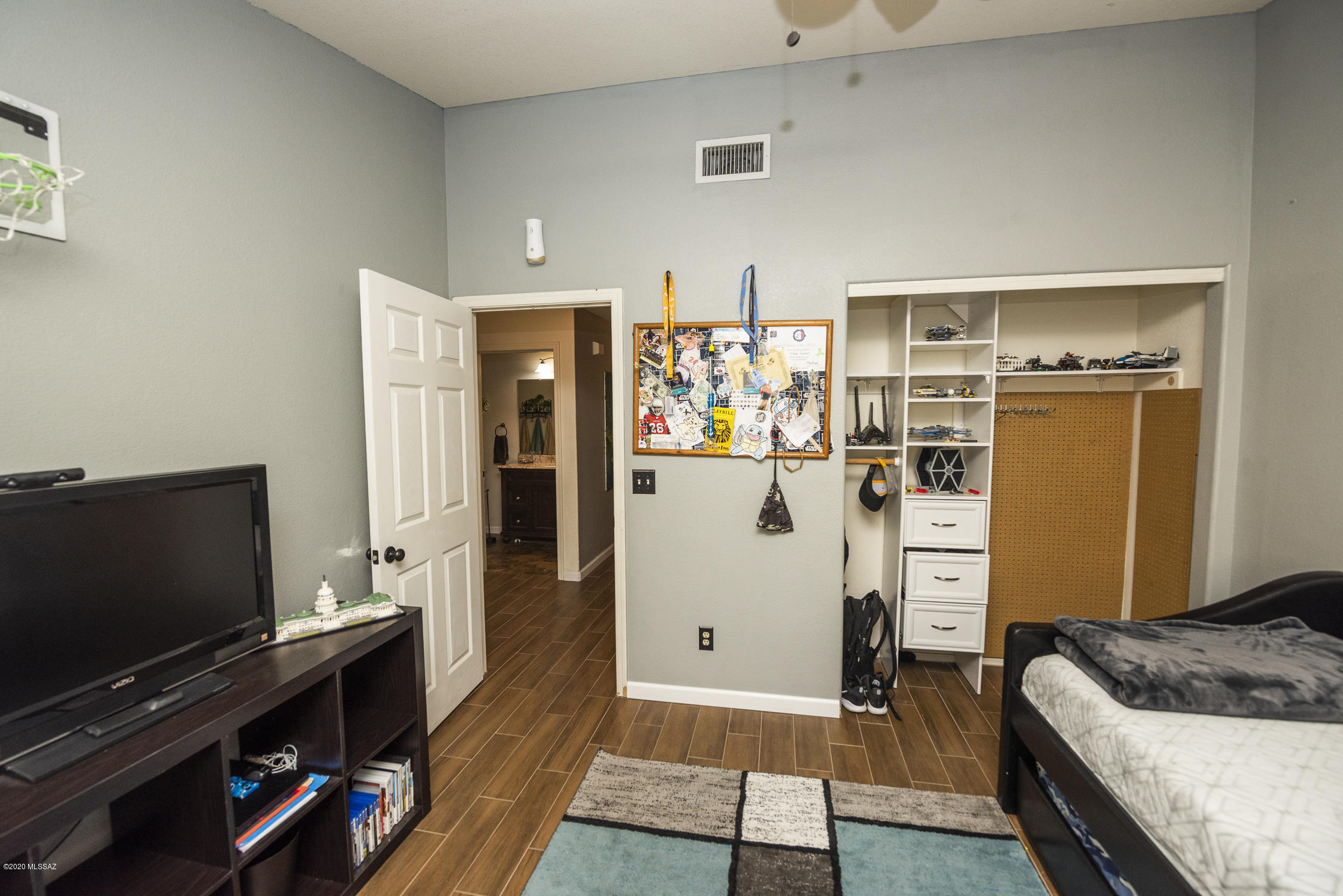 Elliott Homes At Rita Ranch (1-521) - Residential