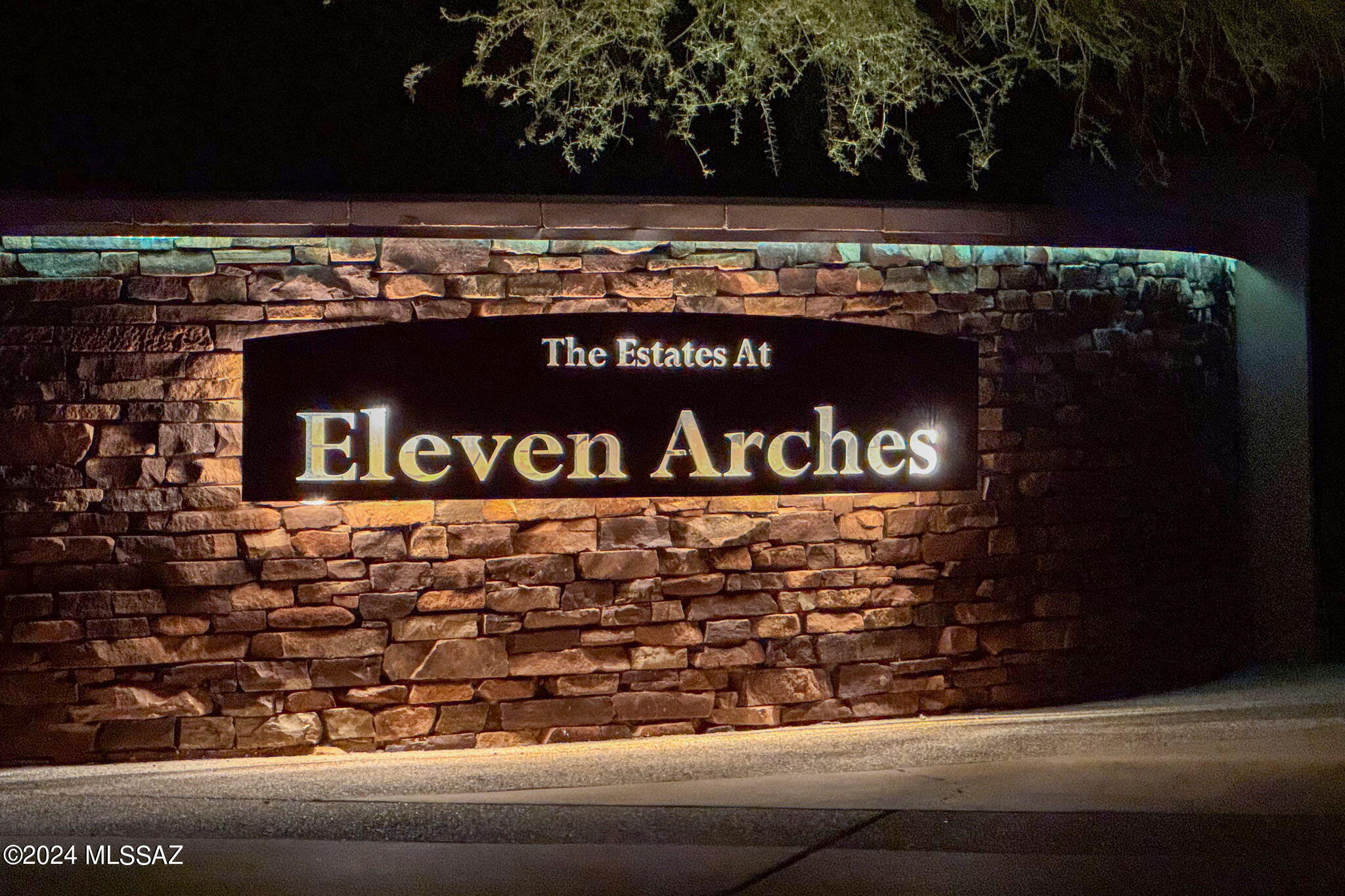Eleven Arches (1-12) - Residential
