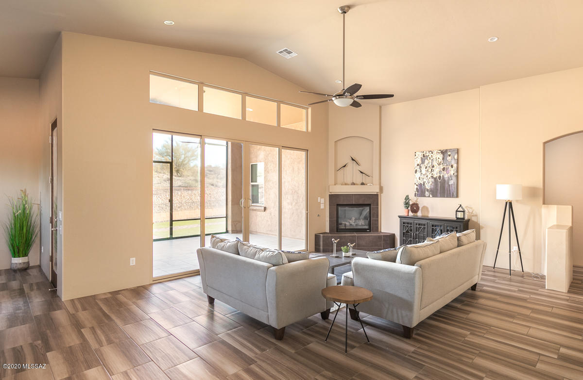 The Uplands at Lambert Lane (1-16) - Residential