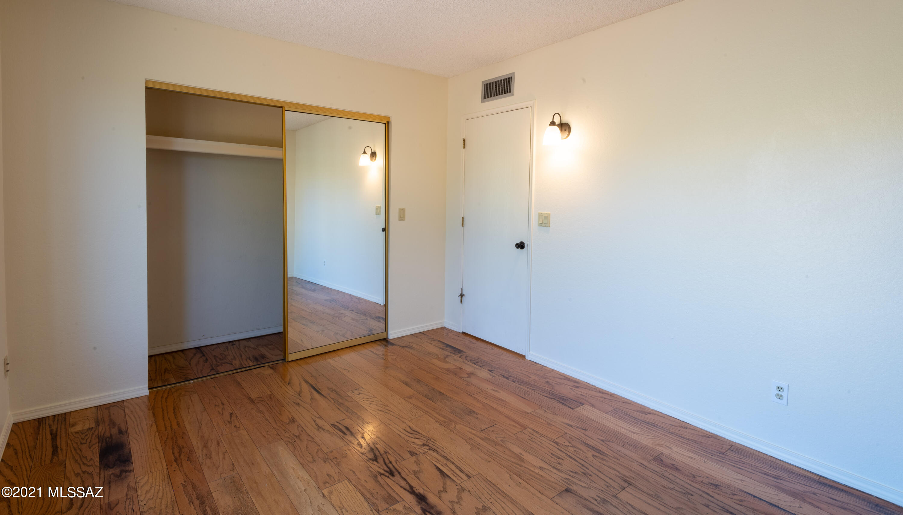 Catalina Foothills Estates NO. 7 (187-249) - Residential