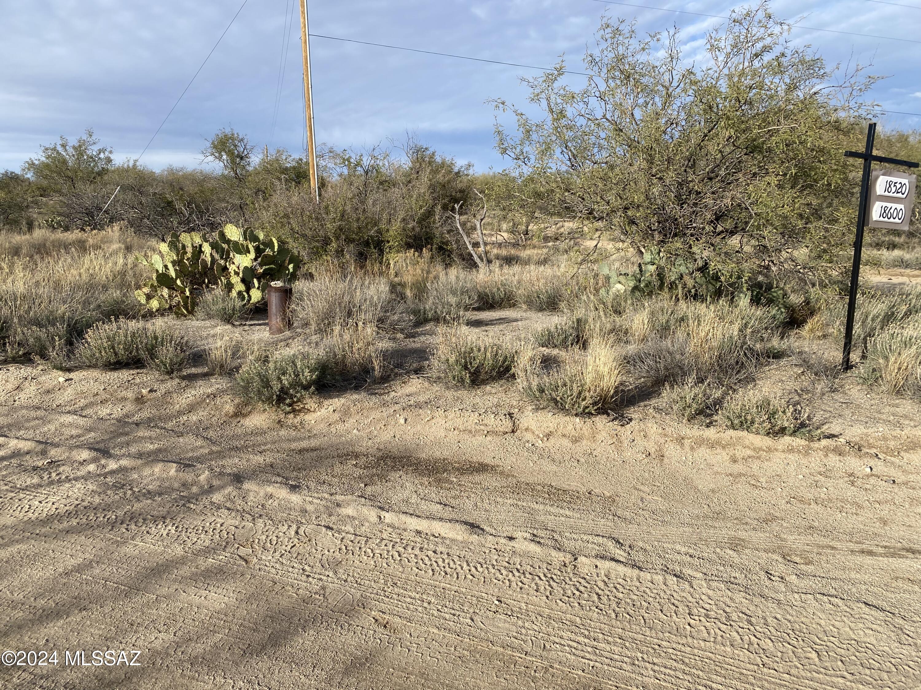 View Sahuarita, AZ 85629 property