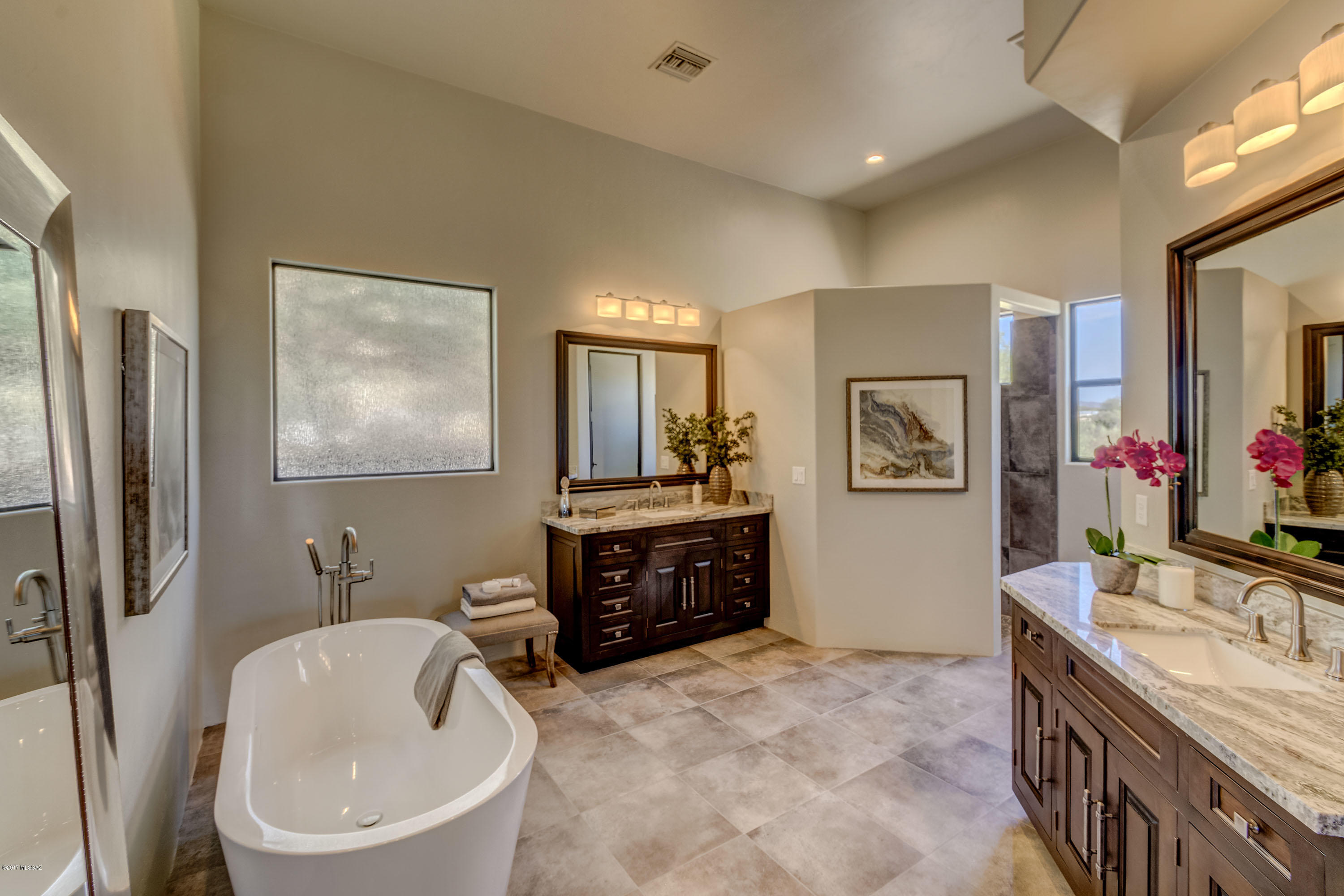 Country Club Vista 2 - Residential