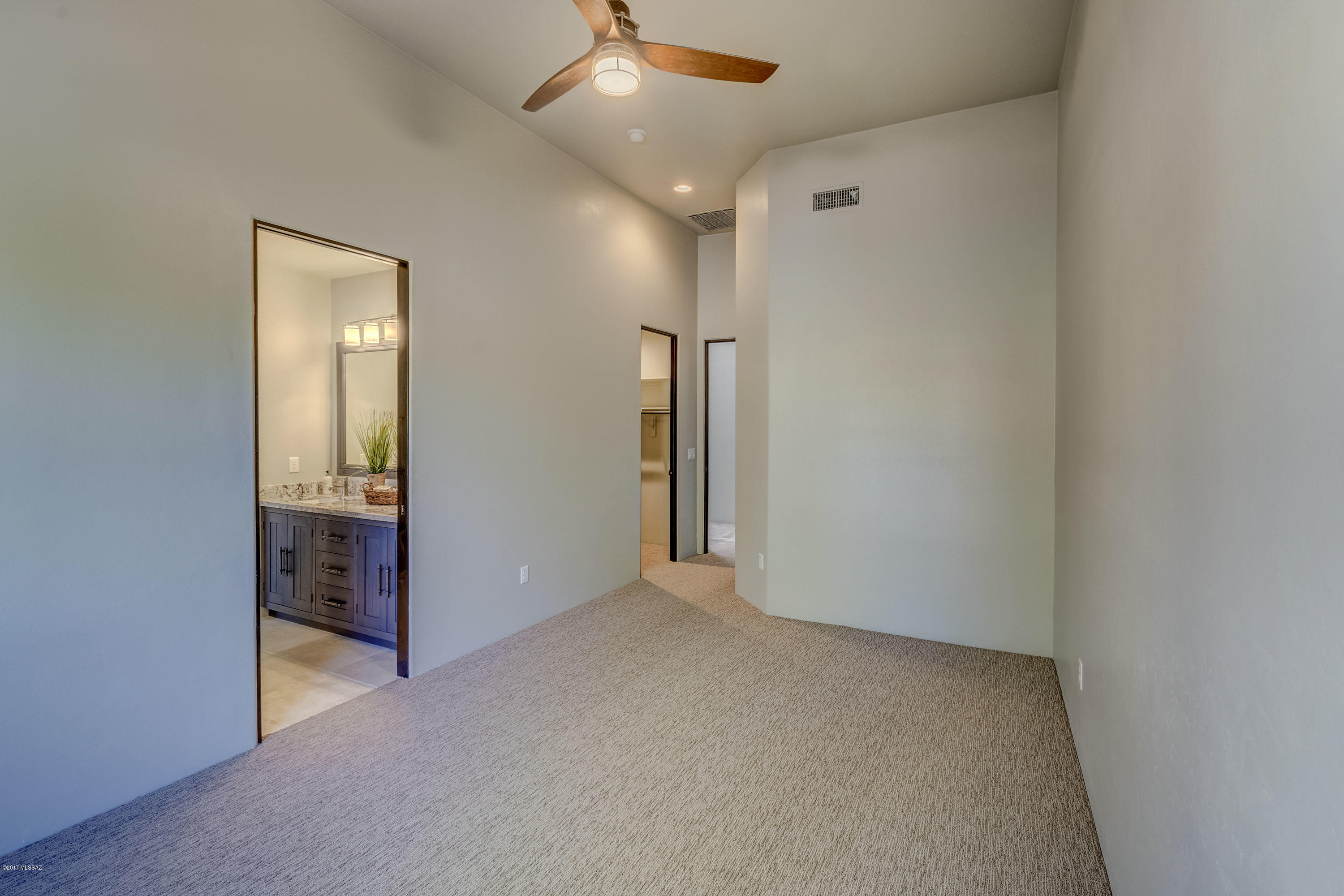 Country Club Vista 2 - Residential