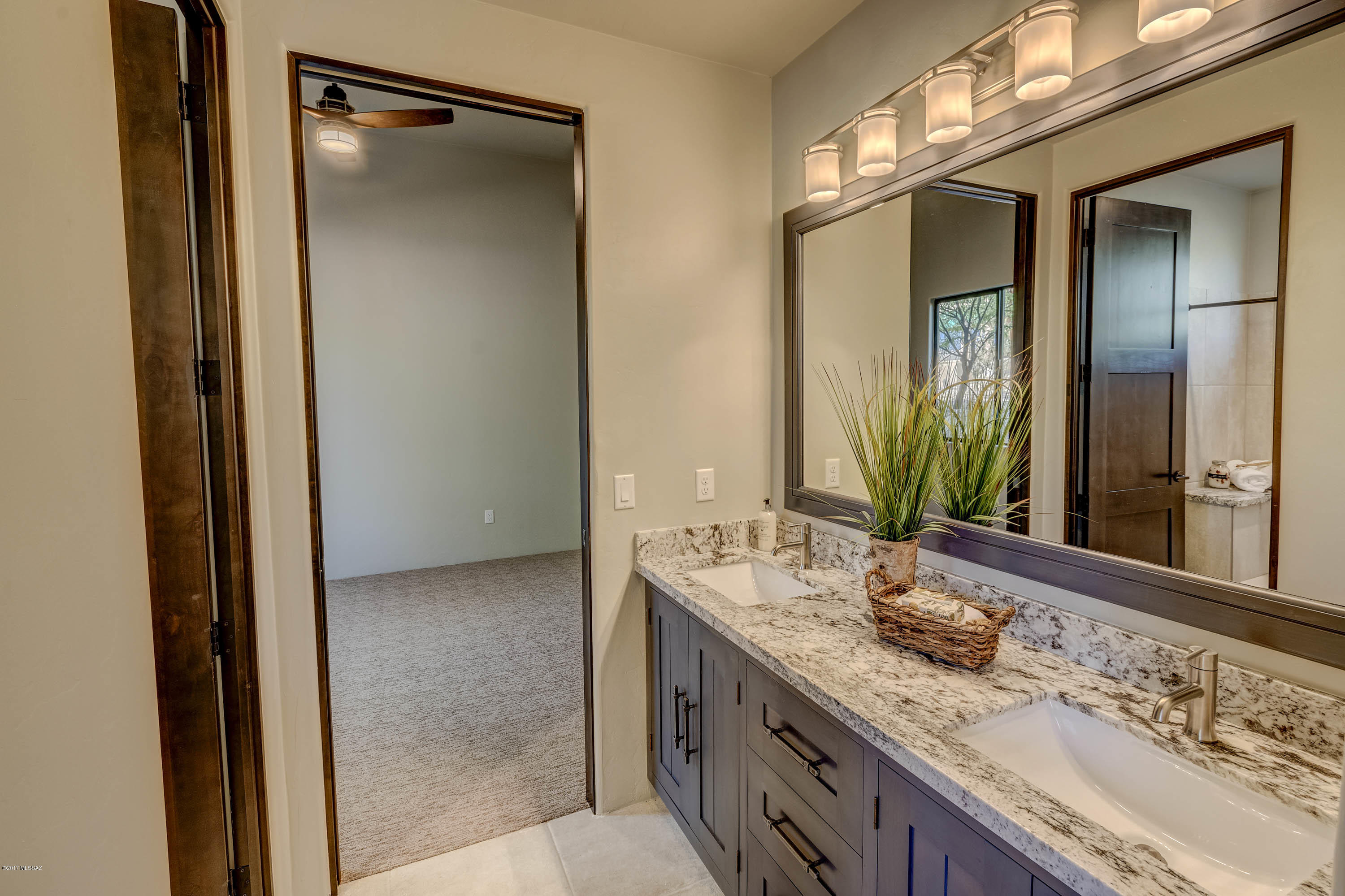 Country Club Vista 2 - Residential