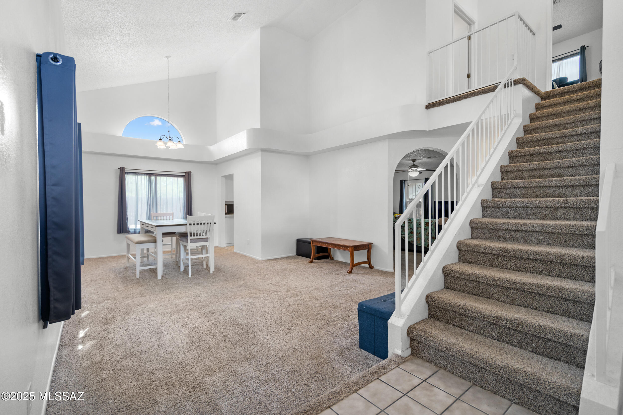 3532 W Avenida Obregon