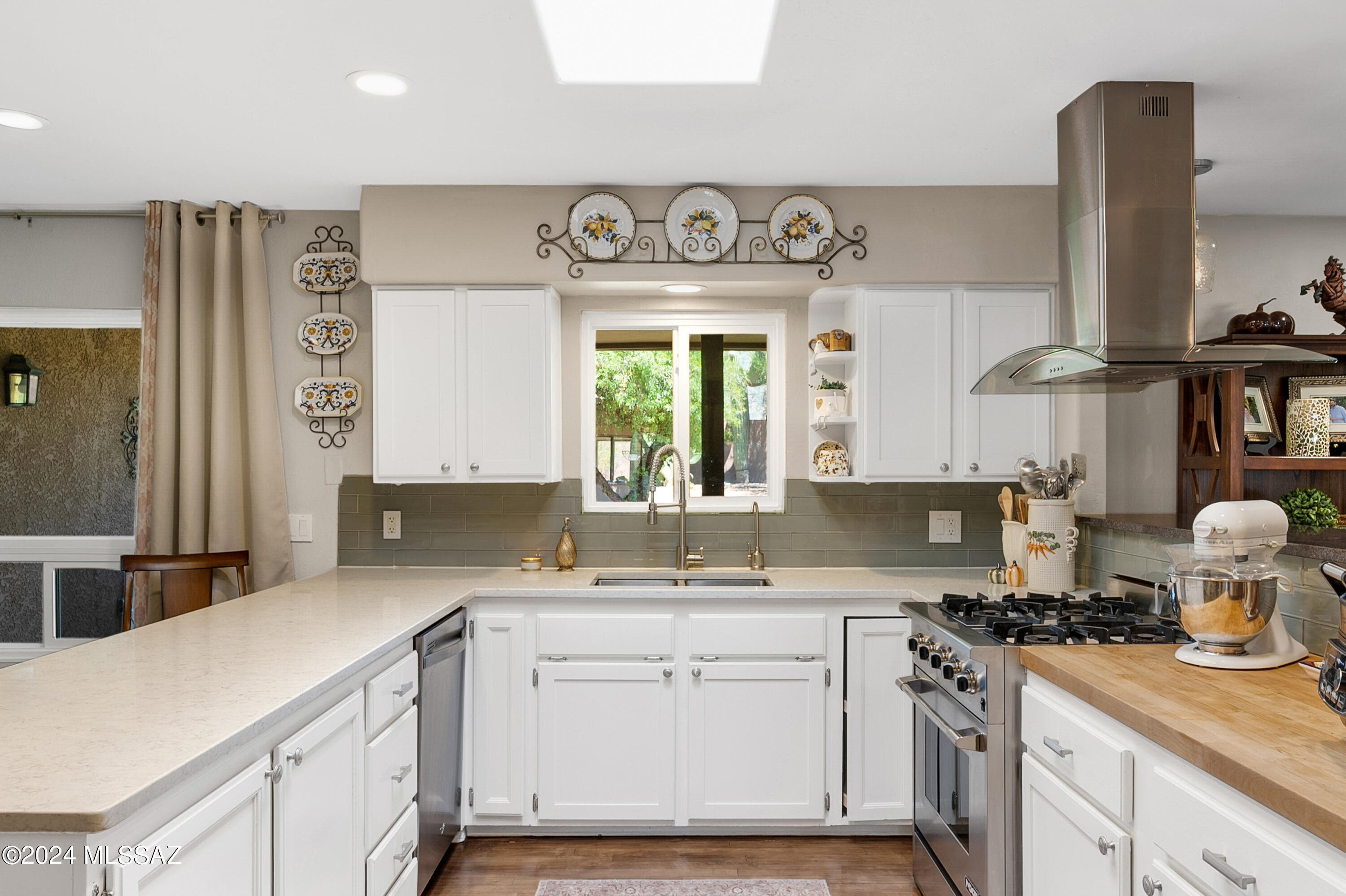 8247 E Rawhide Trail