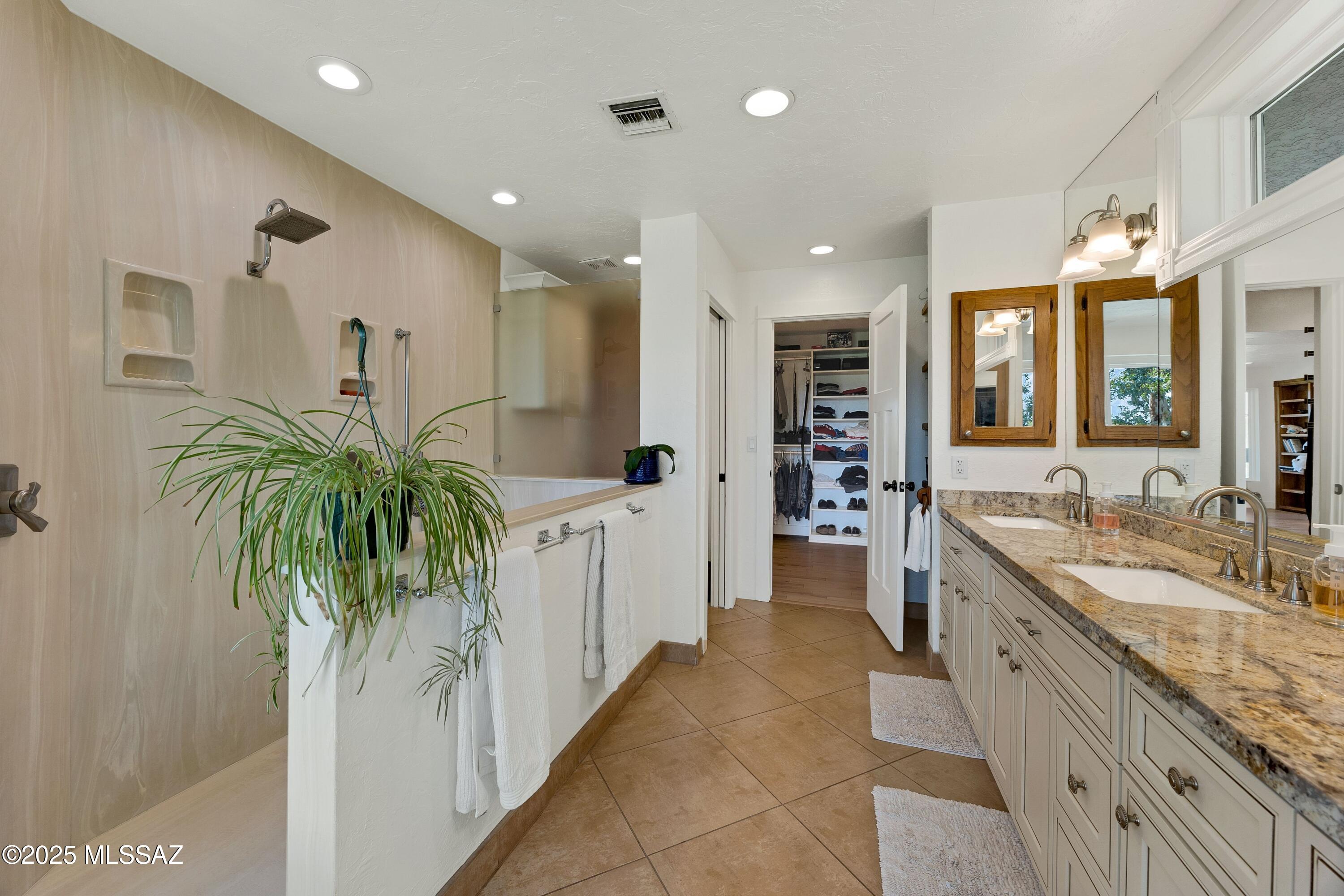 Tanque Verde Country Estates - Residential