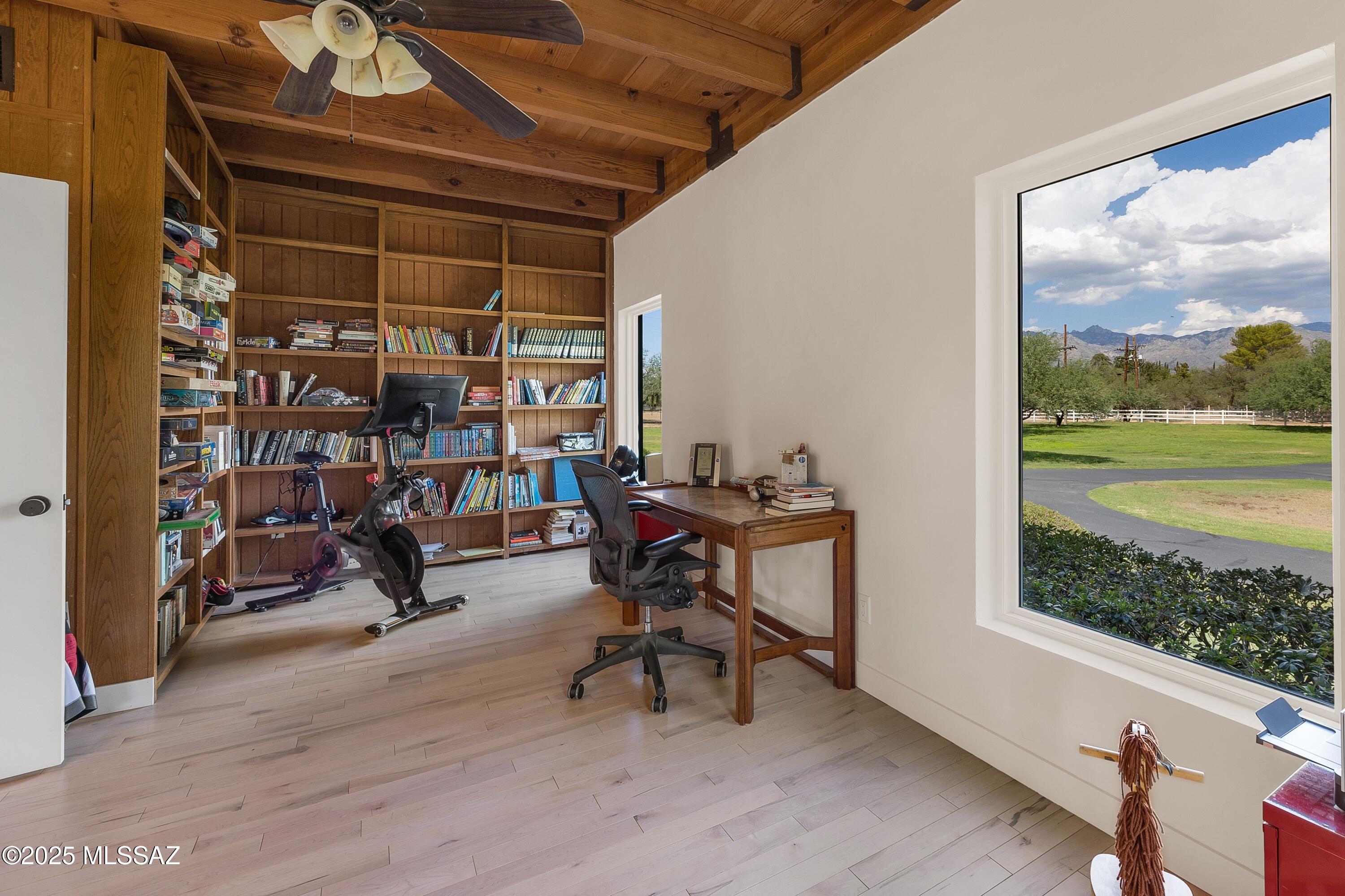 Tanque Verde Country Estates - Residential