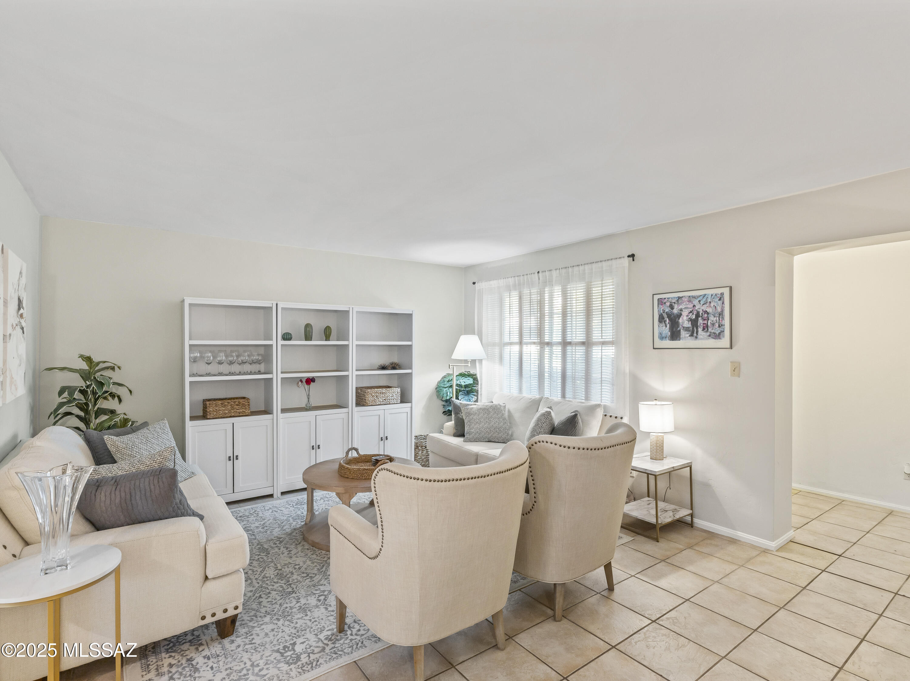 El Encanto Apartments - Residential