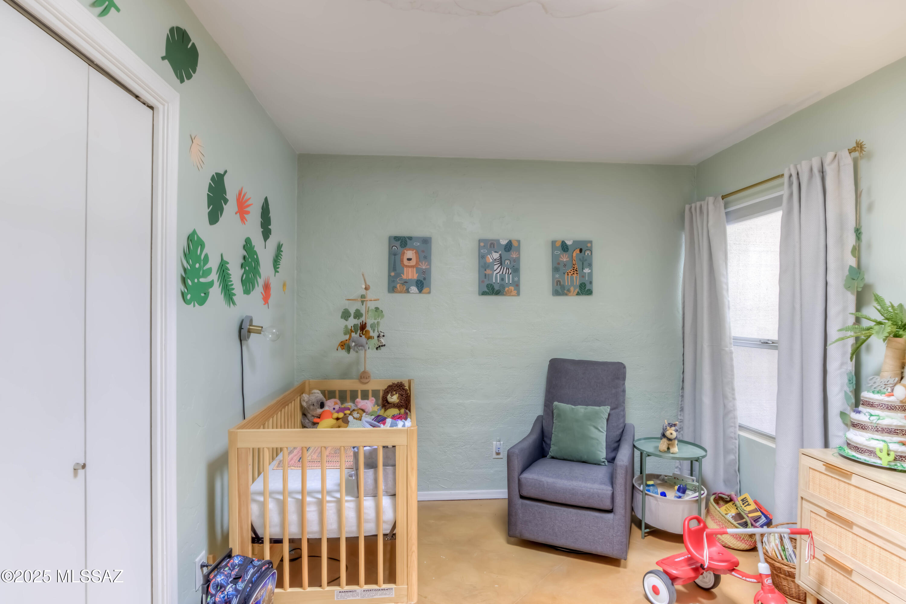2525 E Prince Road 39